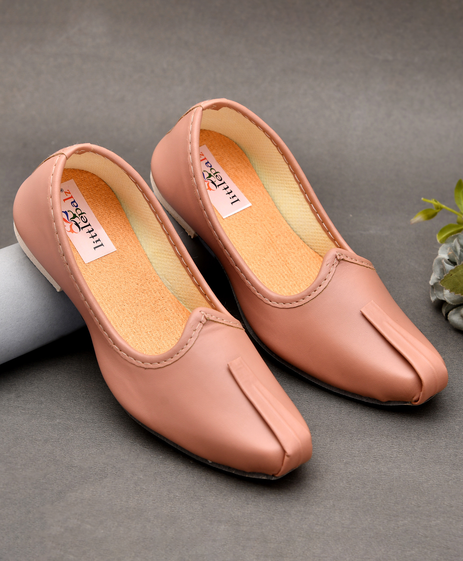 Little Palz Metallic Designed Mojaris - Peach-picture-22