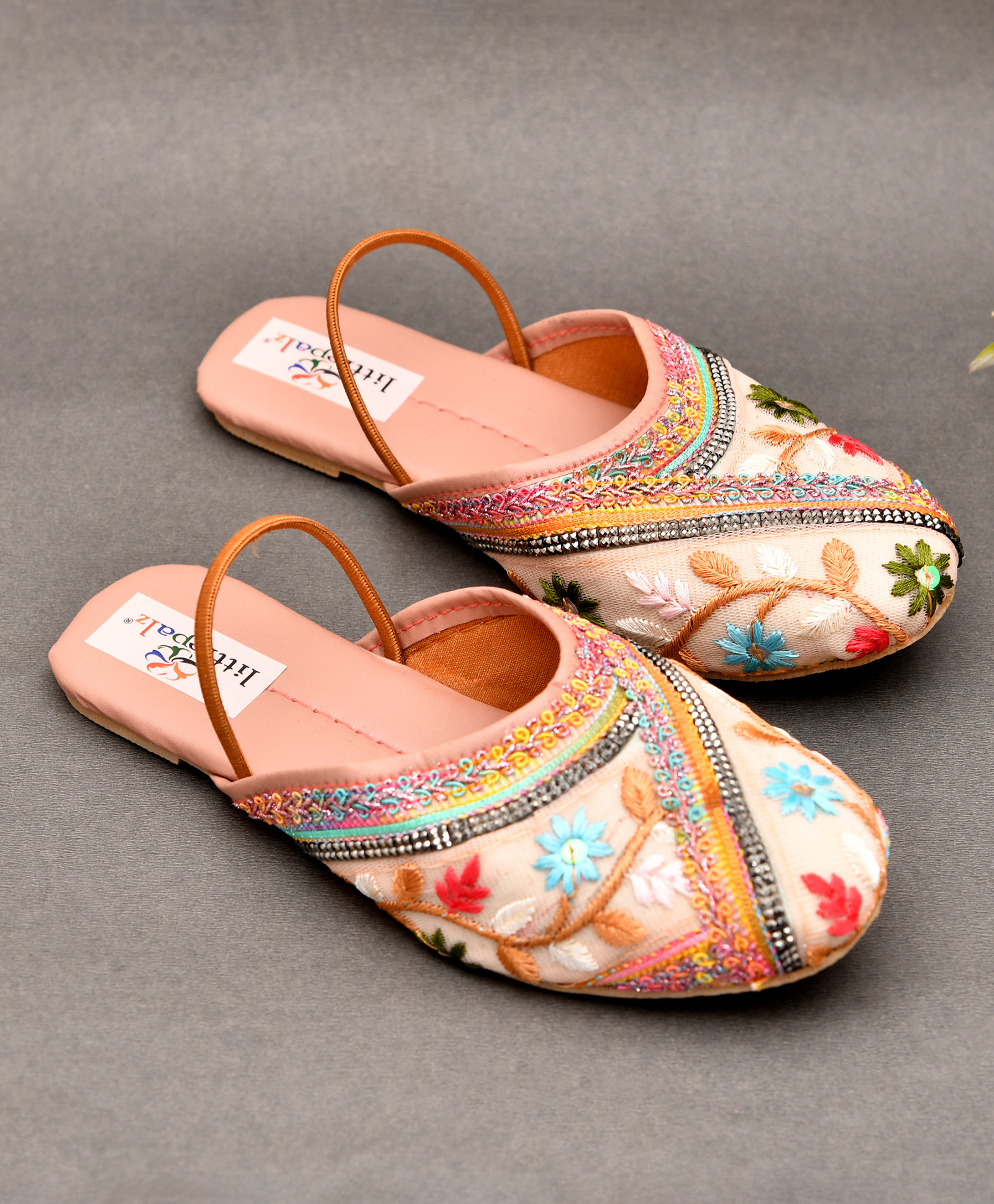 little palz floral embroidered mojaris - peach