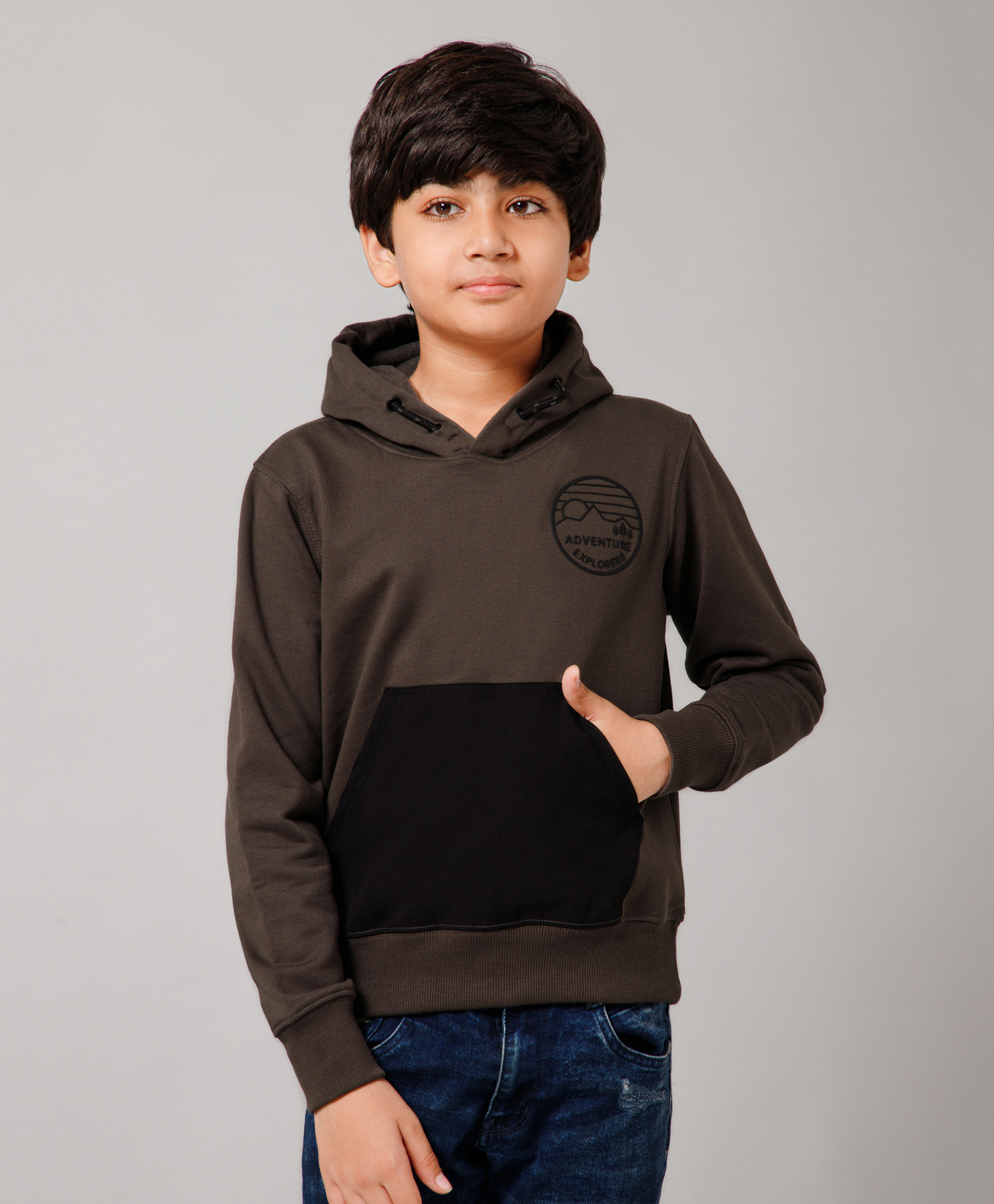 ALAN JONES Cotton Blend Knit Full Sleeves Adventure Explorer Printed Light Winter Hooded Sweatshirt - Charcoal Grey-image-41