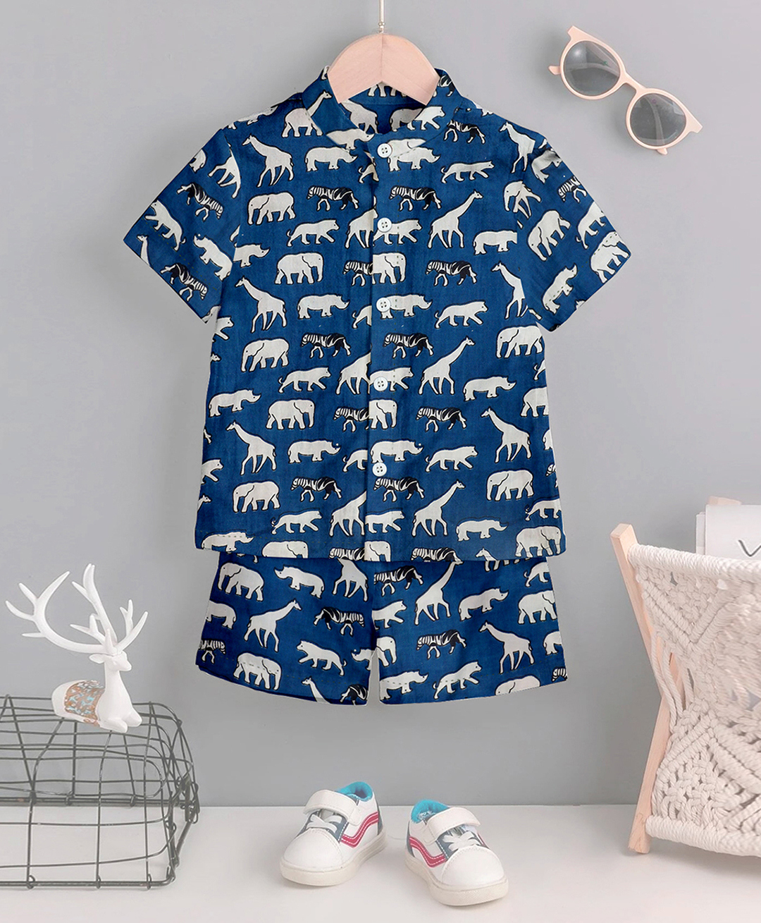 Fashion Dream Cotton Knit Half Sleeves Wild Animals Printed Coordinating Shirt & Shorts Set - Blue