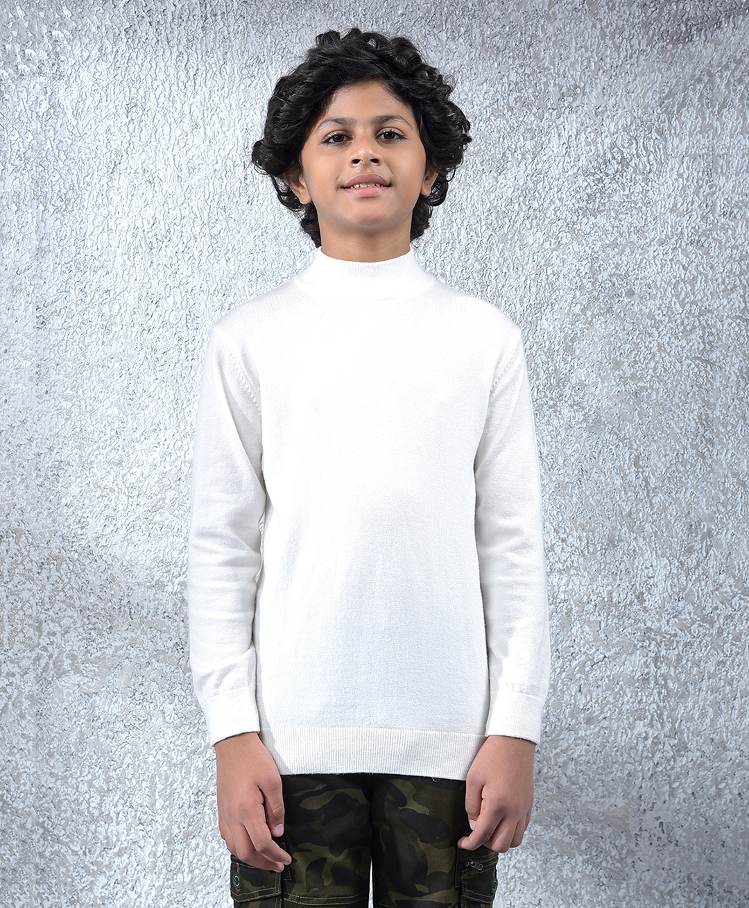 CRIMSOUNE CLUB Viscose Woven Full Sleeves Solid Sweater - White-picture-13