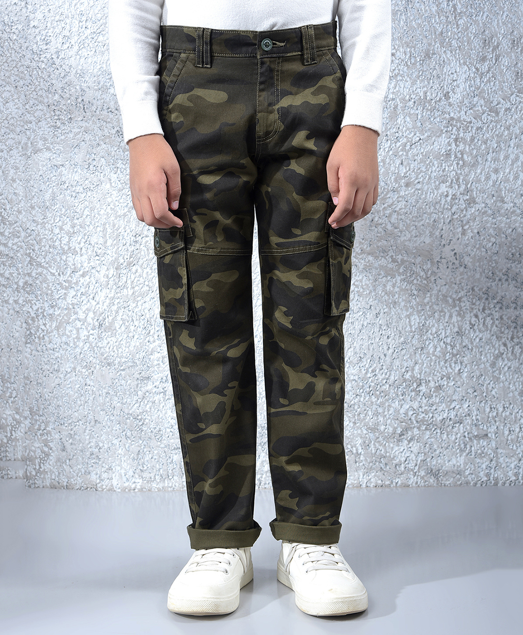 CRIMSOUNE CLUB Cotton Woven Camouflage Printed Trousers - Olive Green-picture-28