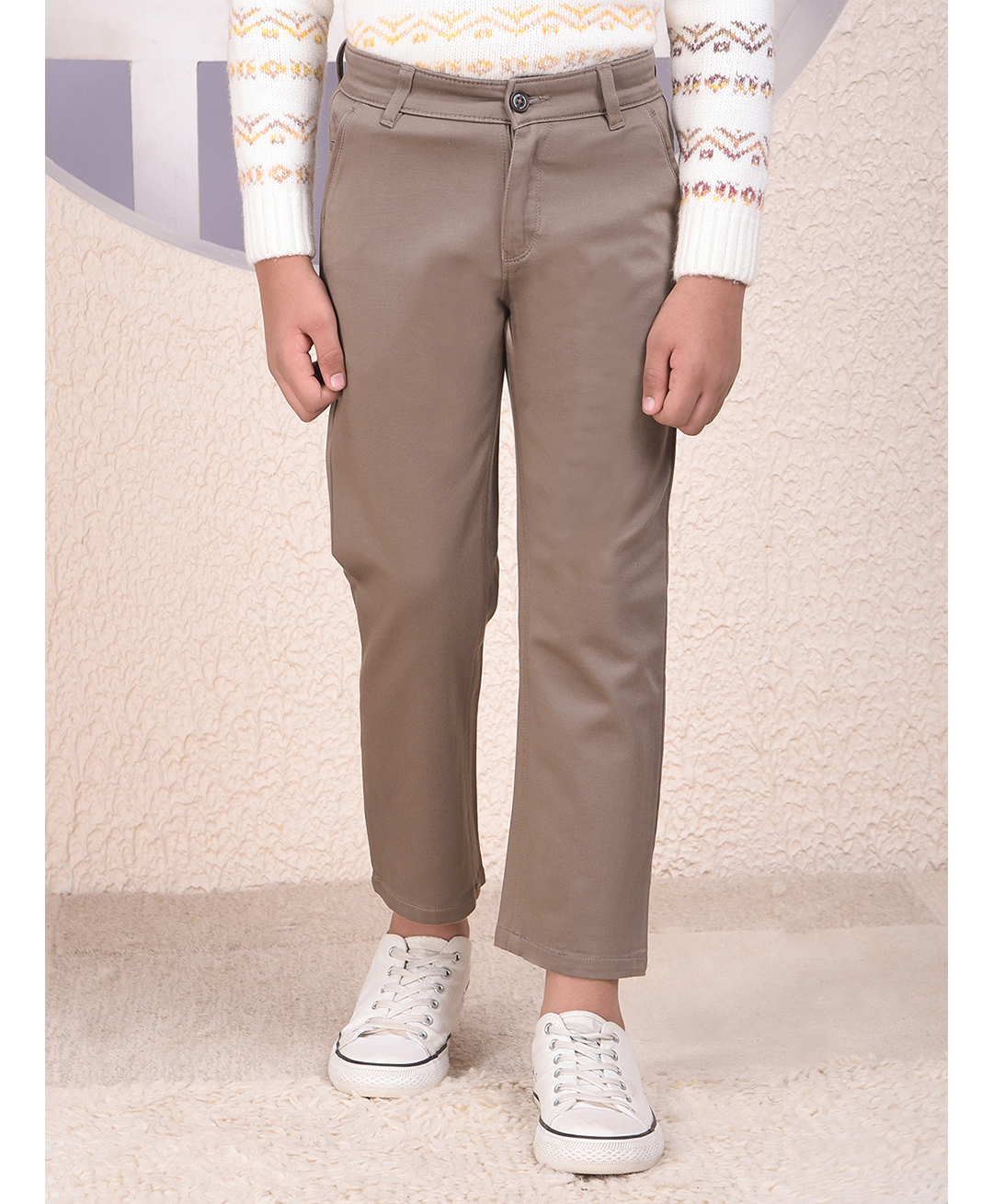 CRIMSOUNE CLUB Cotton Woven Solid Trousers - Brown-picture-18
