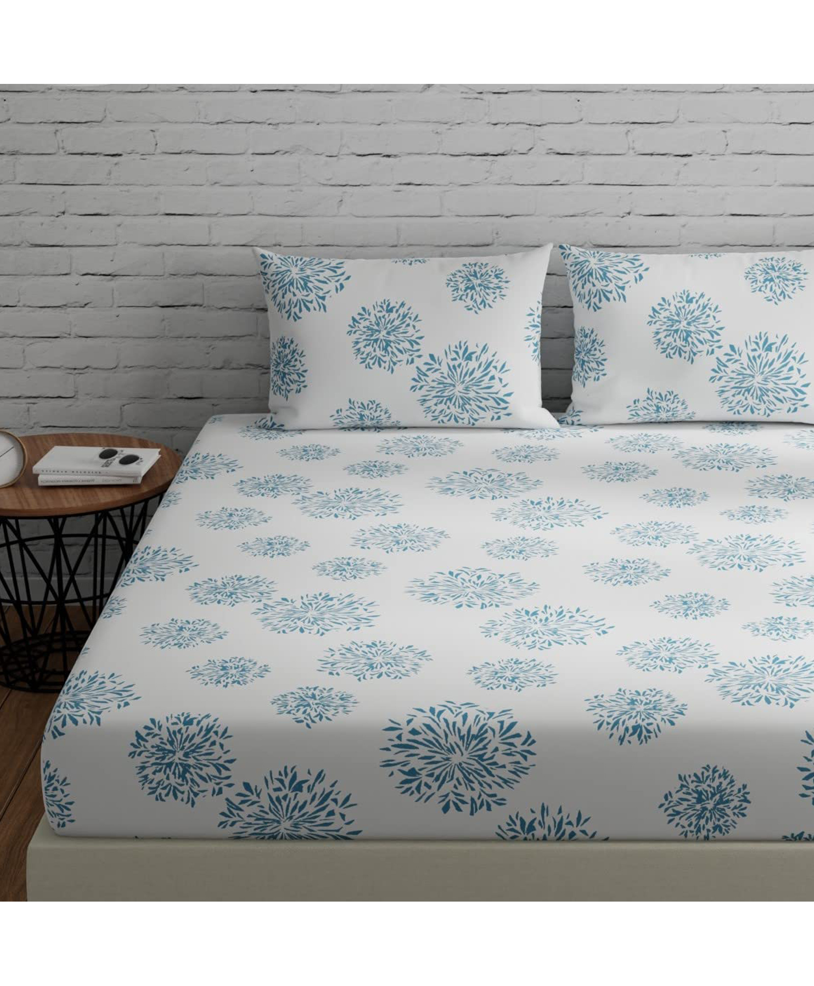 Huesland by Ahmedabad Cotton 144 TC Geometric Bedsheet for King Size Bed with 2 Pillow Covers | 108 by 108 inch | White (Blue Print)-picture-33