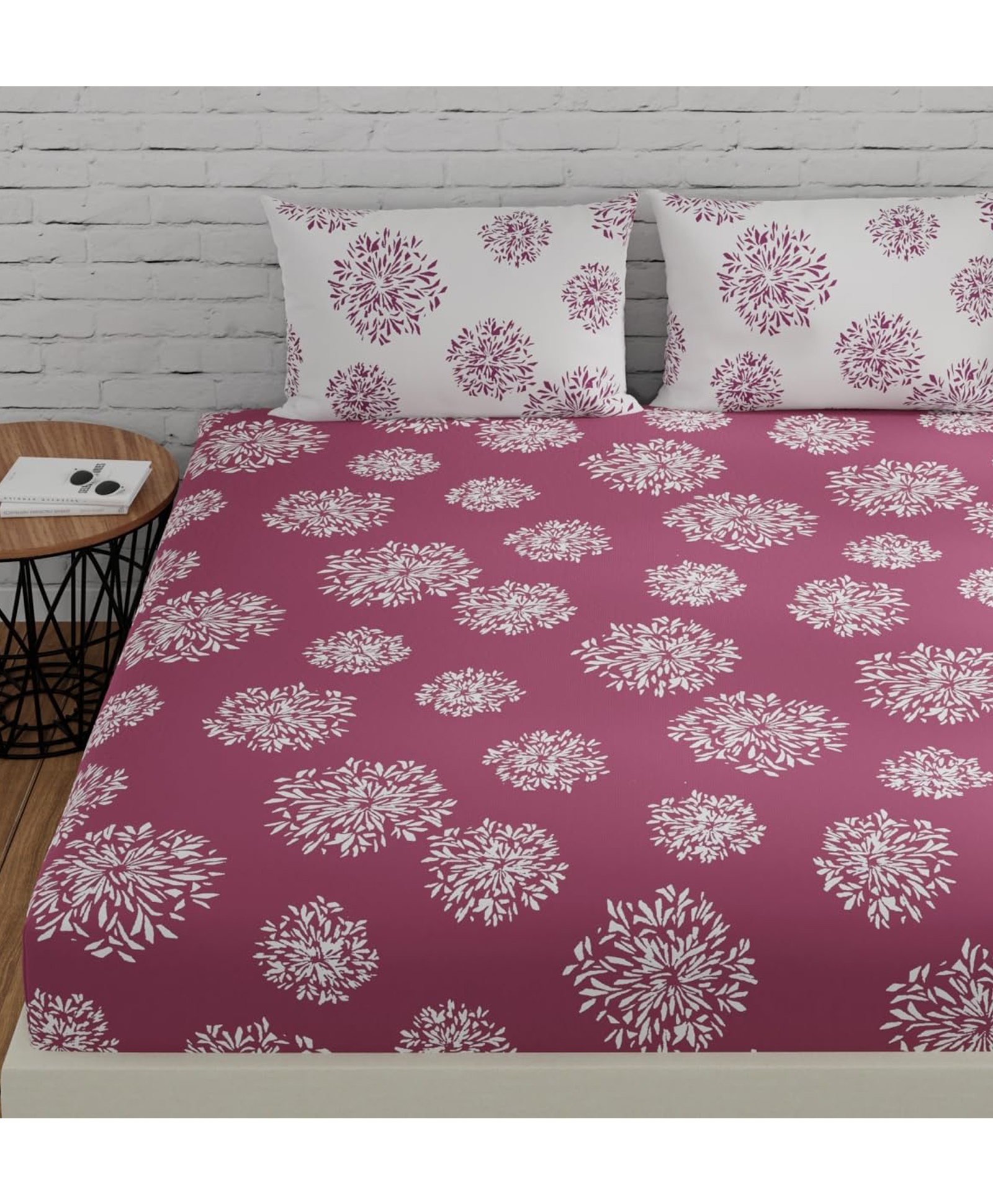 Huesland by Ahmedabad Cotton 144 TC Geometric Cotton Bedsheet for Double Bed King Size with 2 Pillow Covers | 9ft x 9ft | Mauve & White-image-37