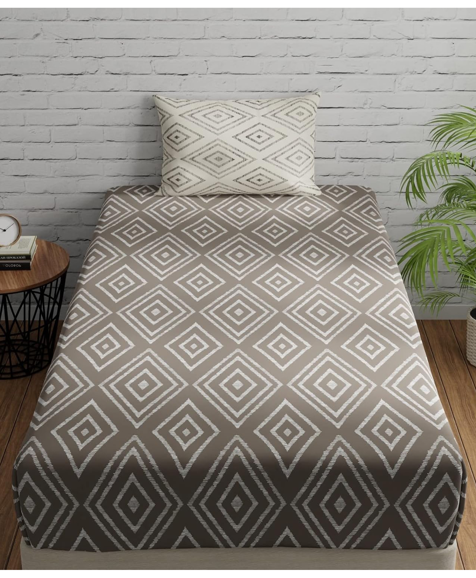 Huesland by Ahmedabad Cotton 144 TC Bedsheet for Single Bed with 1 Pillow Cover - Taupe & White-picture-46