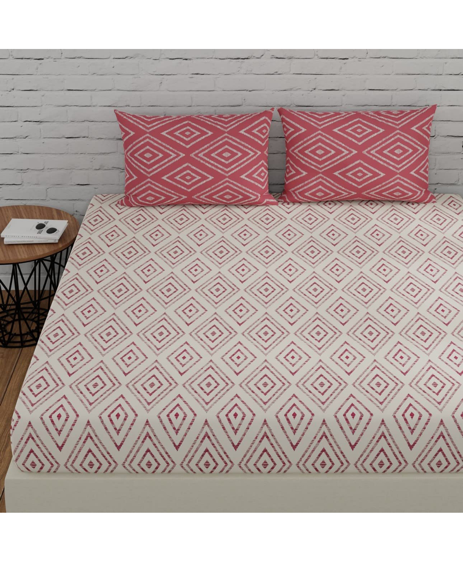 Huesland by Ahmedabad Cotton 144 TC Geometric King Size Bedsheet Cotton with 2 Pillow Covers | 108 x 108 inches | White & Peach Pink-image-12