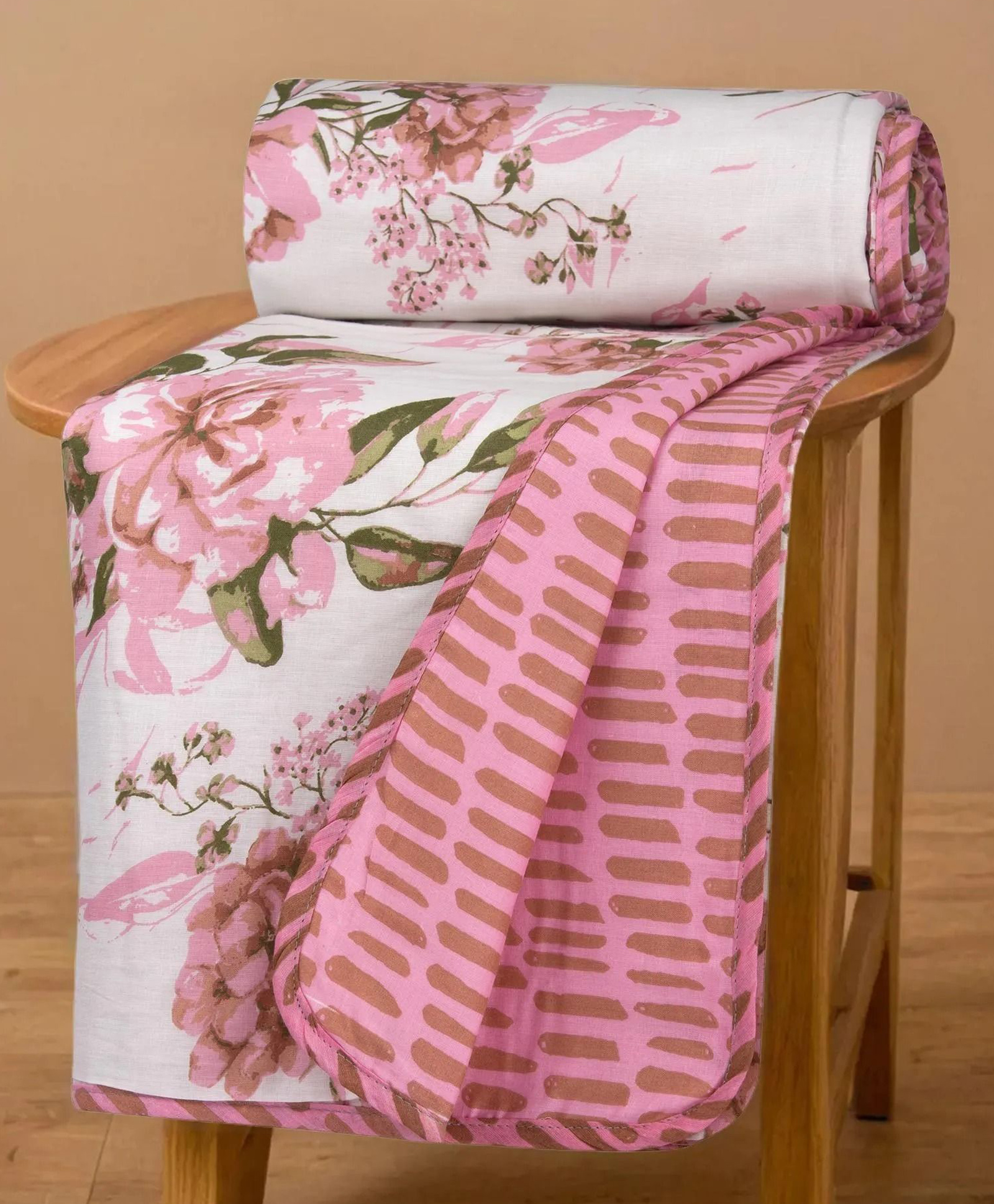 HUESLAND 100% Cotton Dohar Single Bed Size Reversible | 41 x 55 inches, Blushing Blooms - White, Pink & Green-picture-8