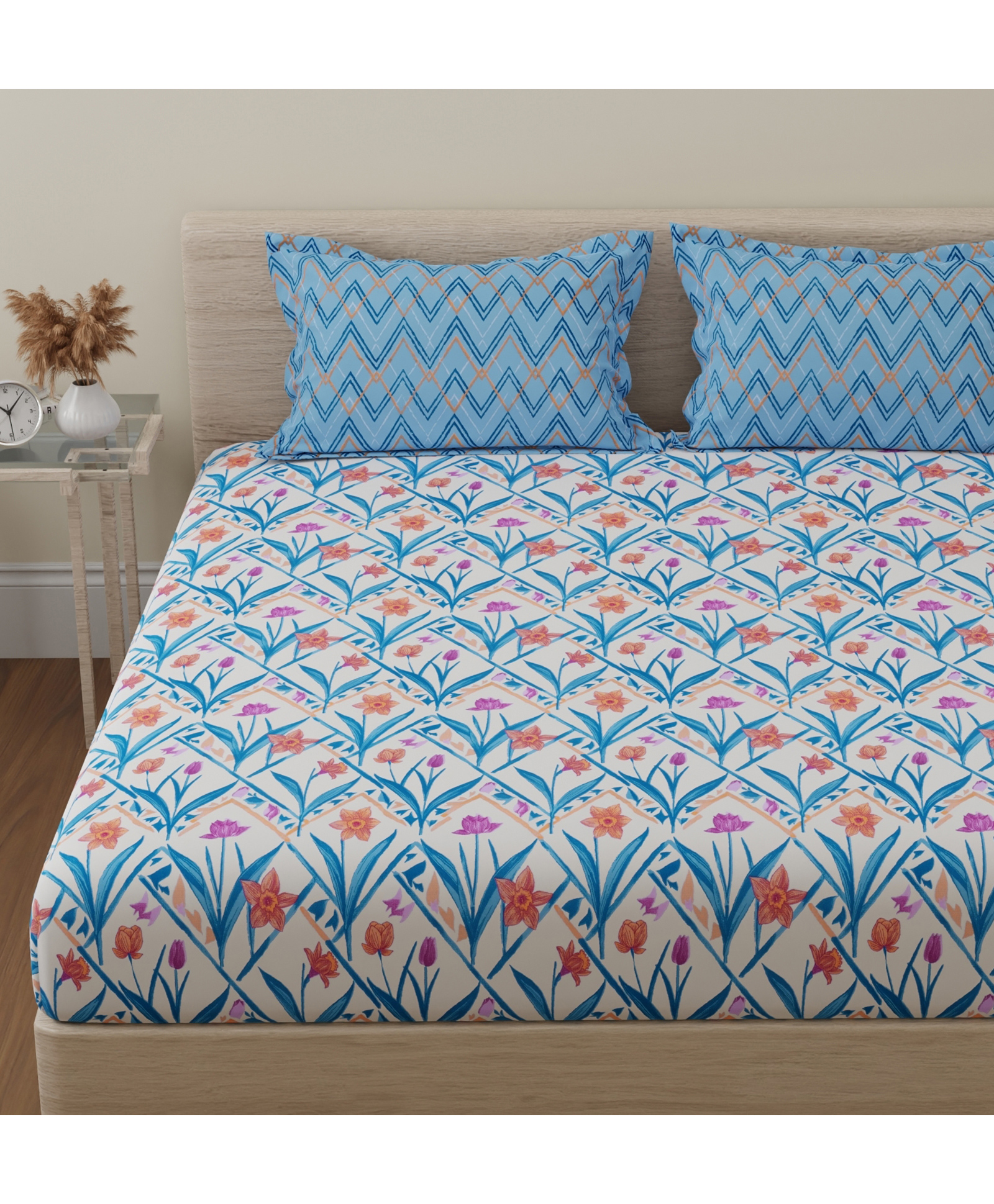 Huesland by Ahmedabad Cotton 144 TC Bedsheet for King Size Bed with 2 Pillow Covers | Botanical Chevron | 108 by 108 inch | Blue, Yellow & White-picture-21