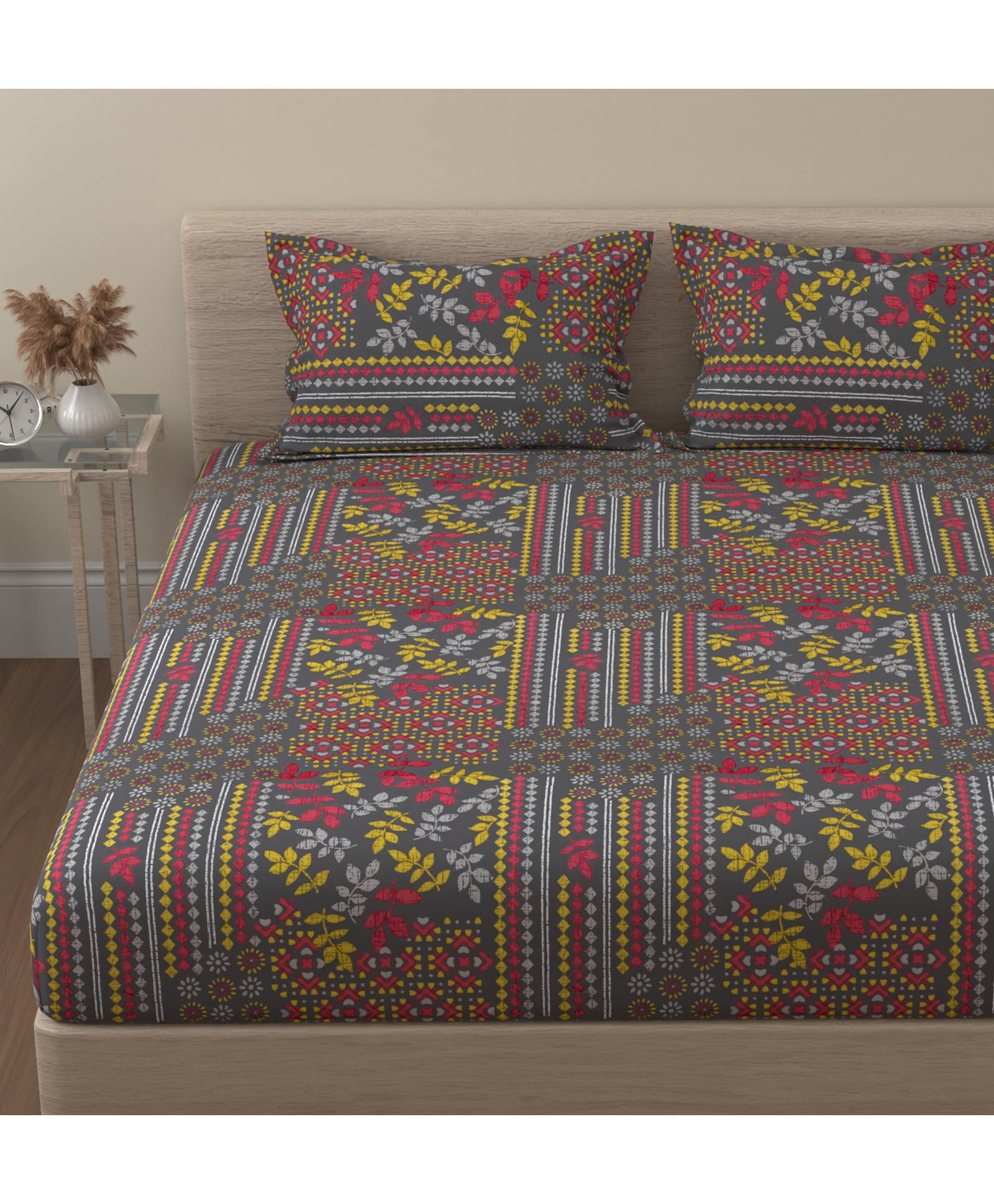 Huesland by Ahmedabad Cotton 144 TC Double Bedsheet Cotton with 2 Pillow Covers | Grey, Yellow & Pink-image-47
