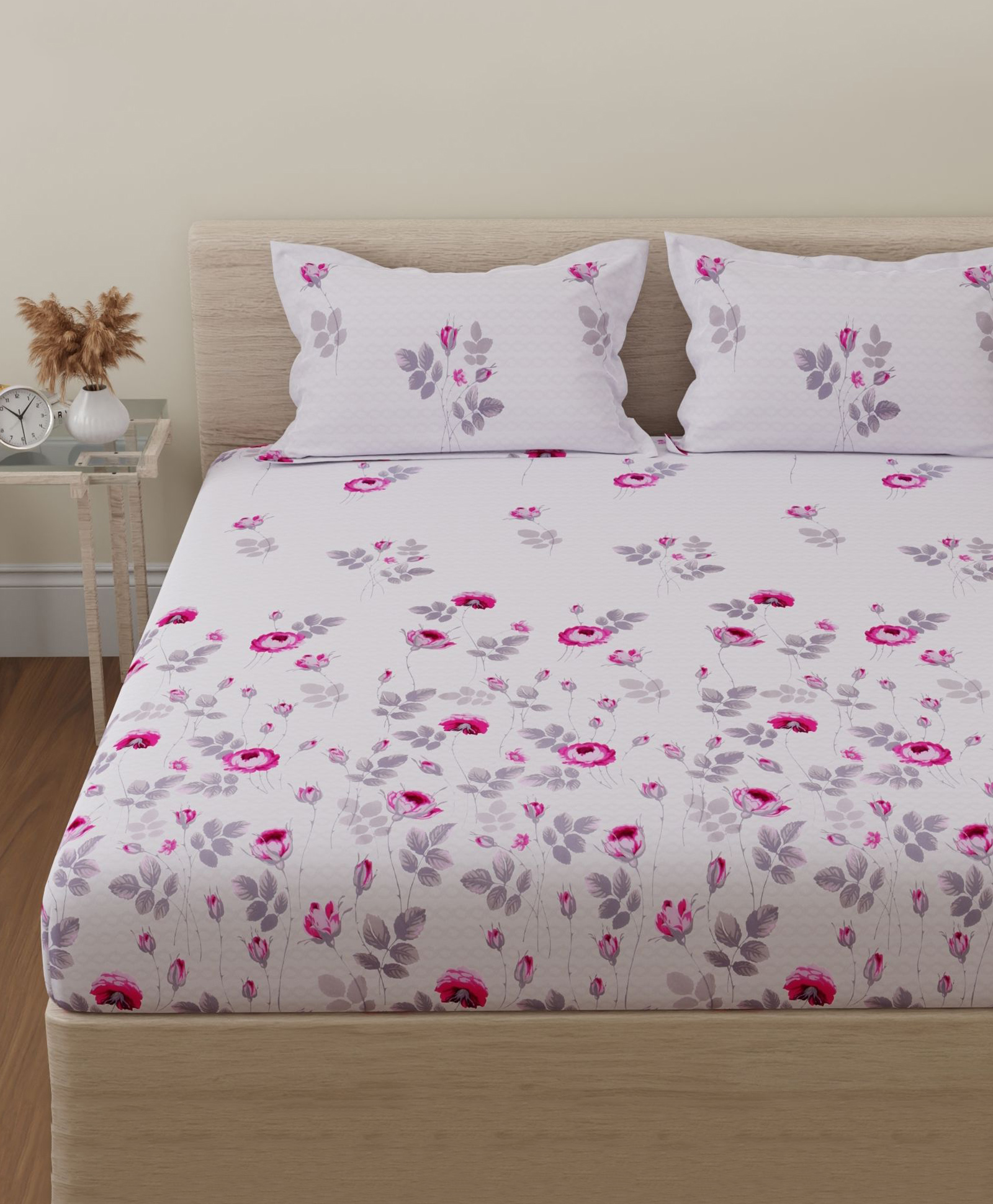 Huesland by Ahmedabad Cotton 144 TC Double Bedsheet Cotton with 2 Pillow Covers | White & Pink-image-49