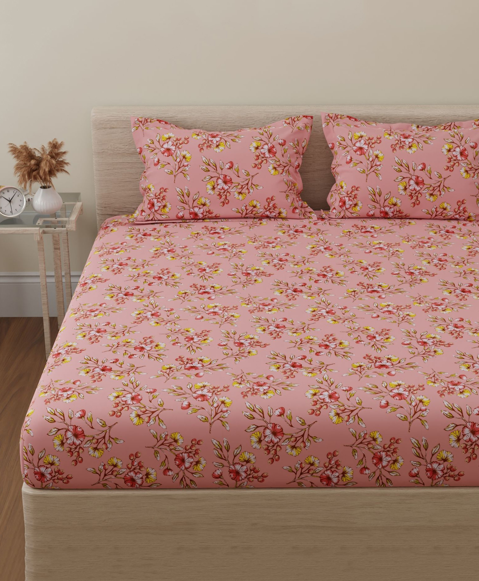 Huesland by Ahmedabad Cotton 144 TC Cotton Bedsheet for Double Bed King Size with 2 Pillow Covers | Peach & Pink-picture-27