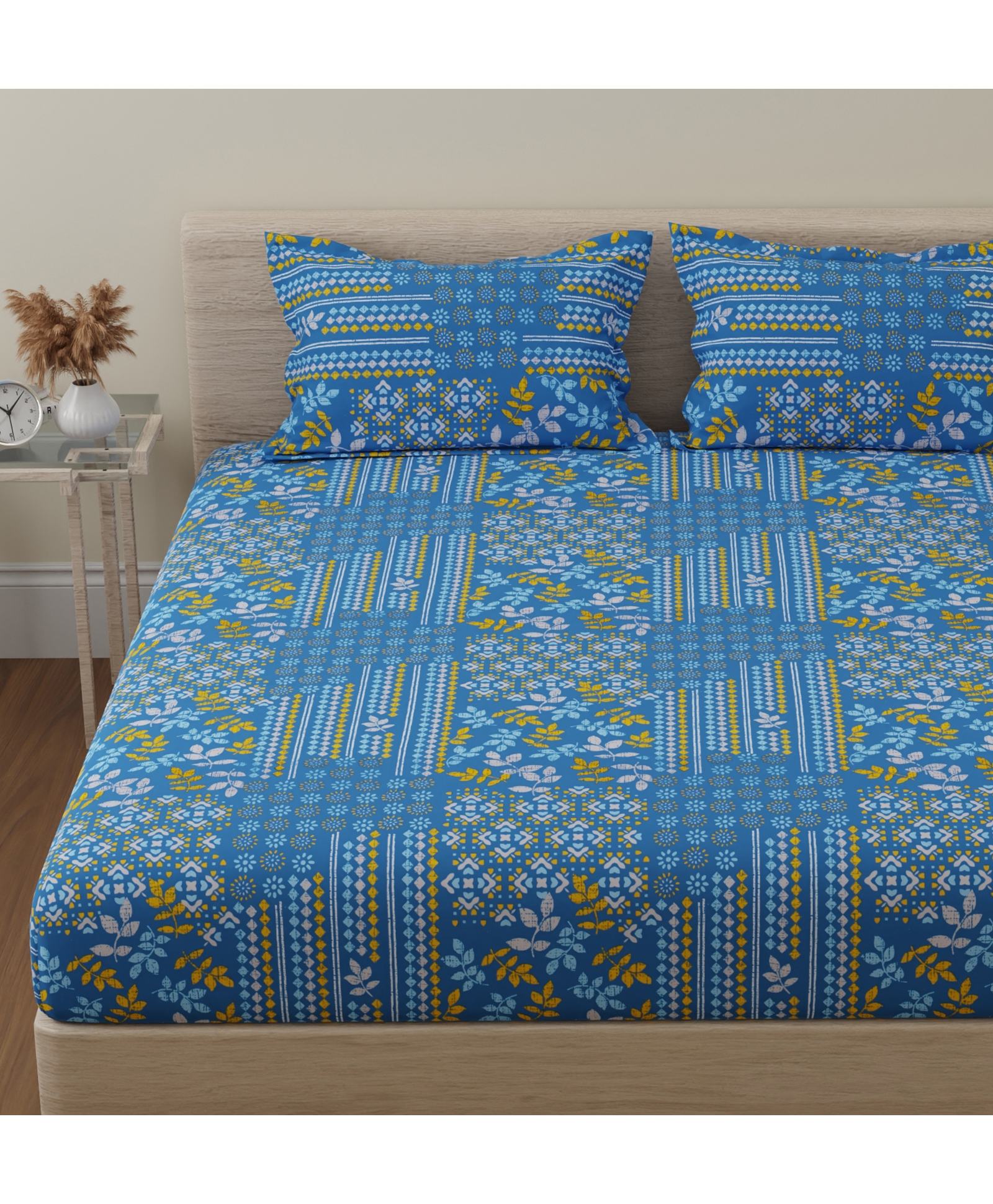 Huesland by Ahmedabad Cotton 144 TC Cotton Bedsheet for Double Bed King Size with 2 Pillow Covers | Blue, Yellow & White-picture-37