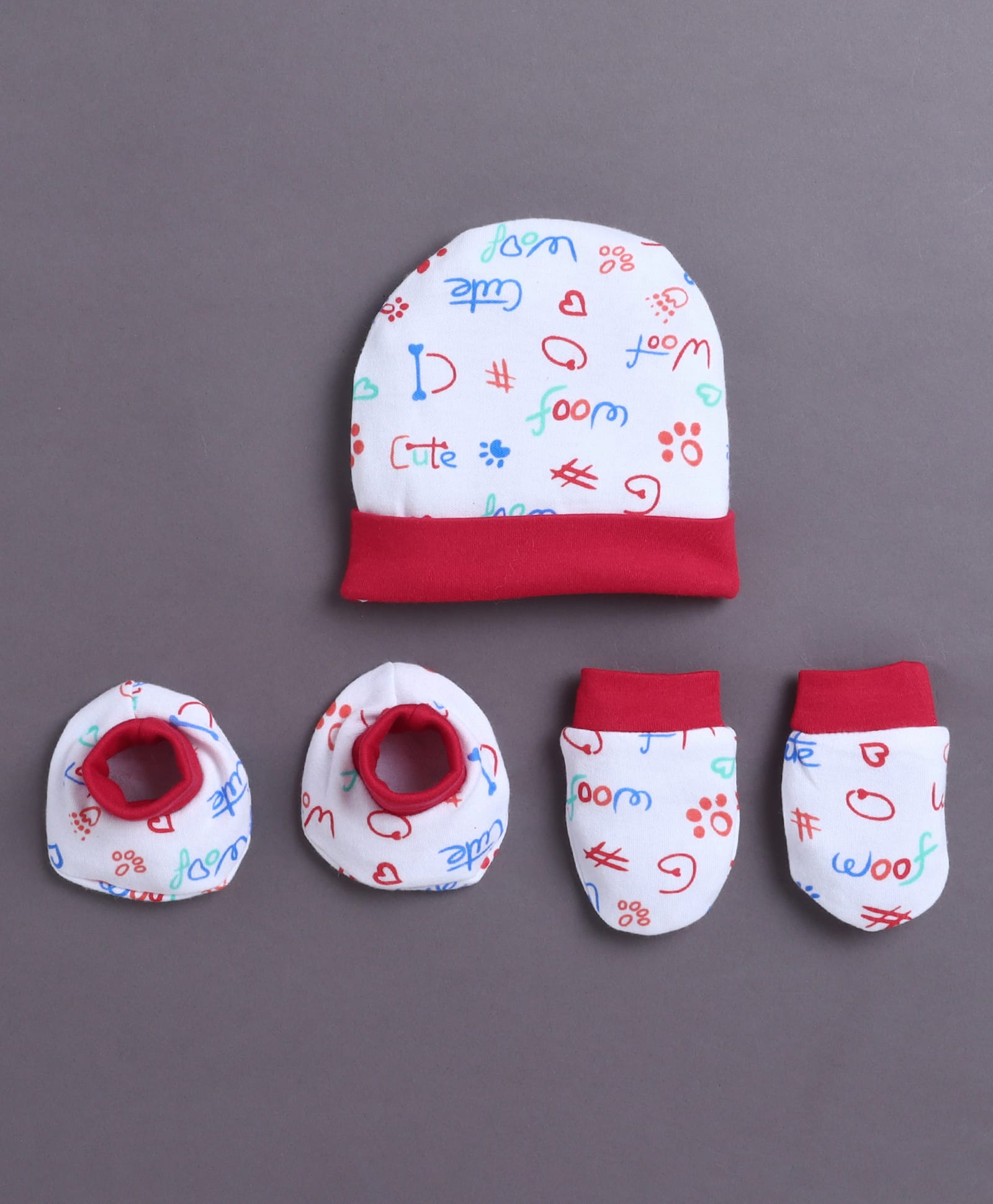 BUMZEE Cotton Knit Text Printed Cap Mittens & Booties Red & White - Diameter 9 cm-picture-37
