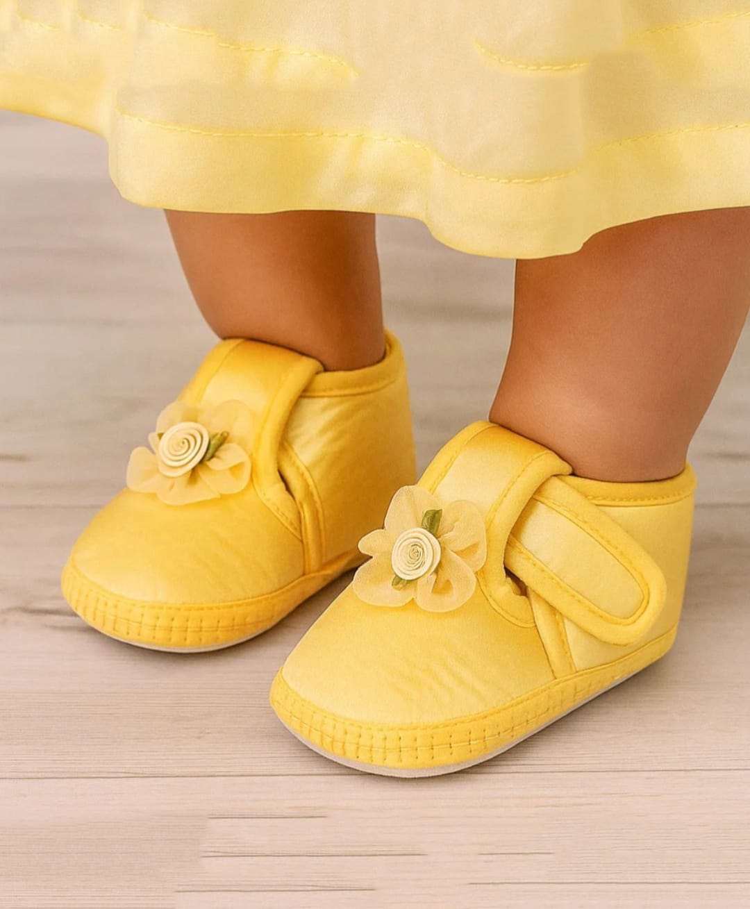 Neska Moda Floral Applique Detailed Velcro Closure Booties - Yellow-image-13