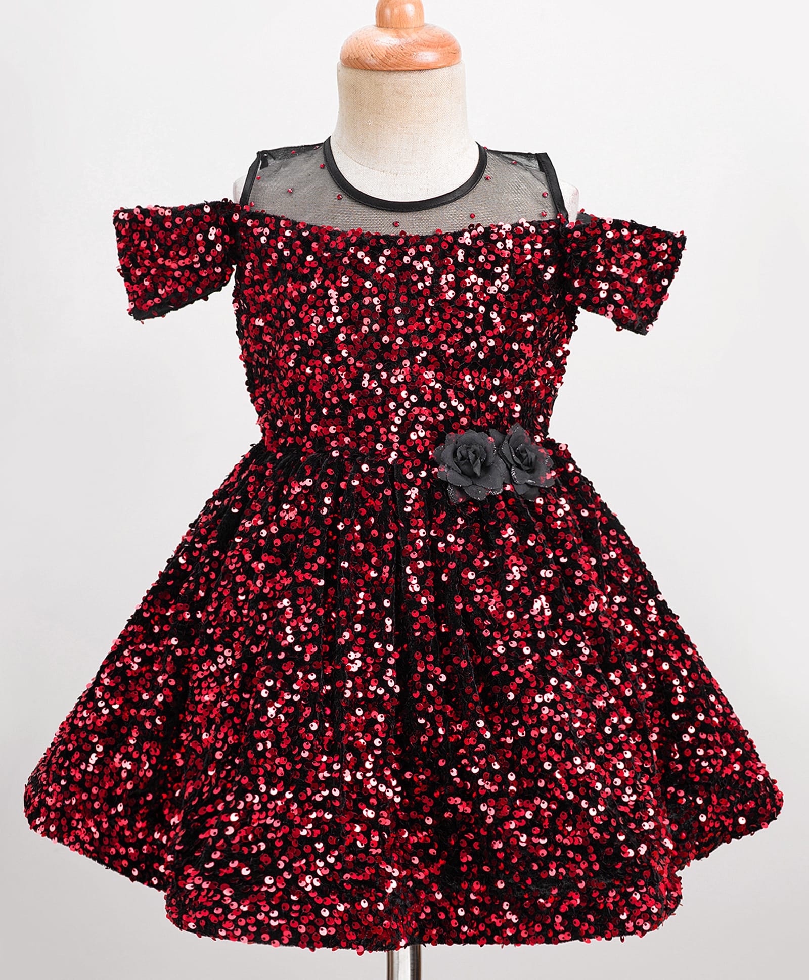 Enfance Cold Shoulder Sequins Embellished Floral Applique Detailed Flared Knee Length Dress - Red-picture-4