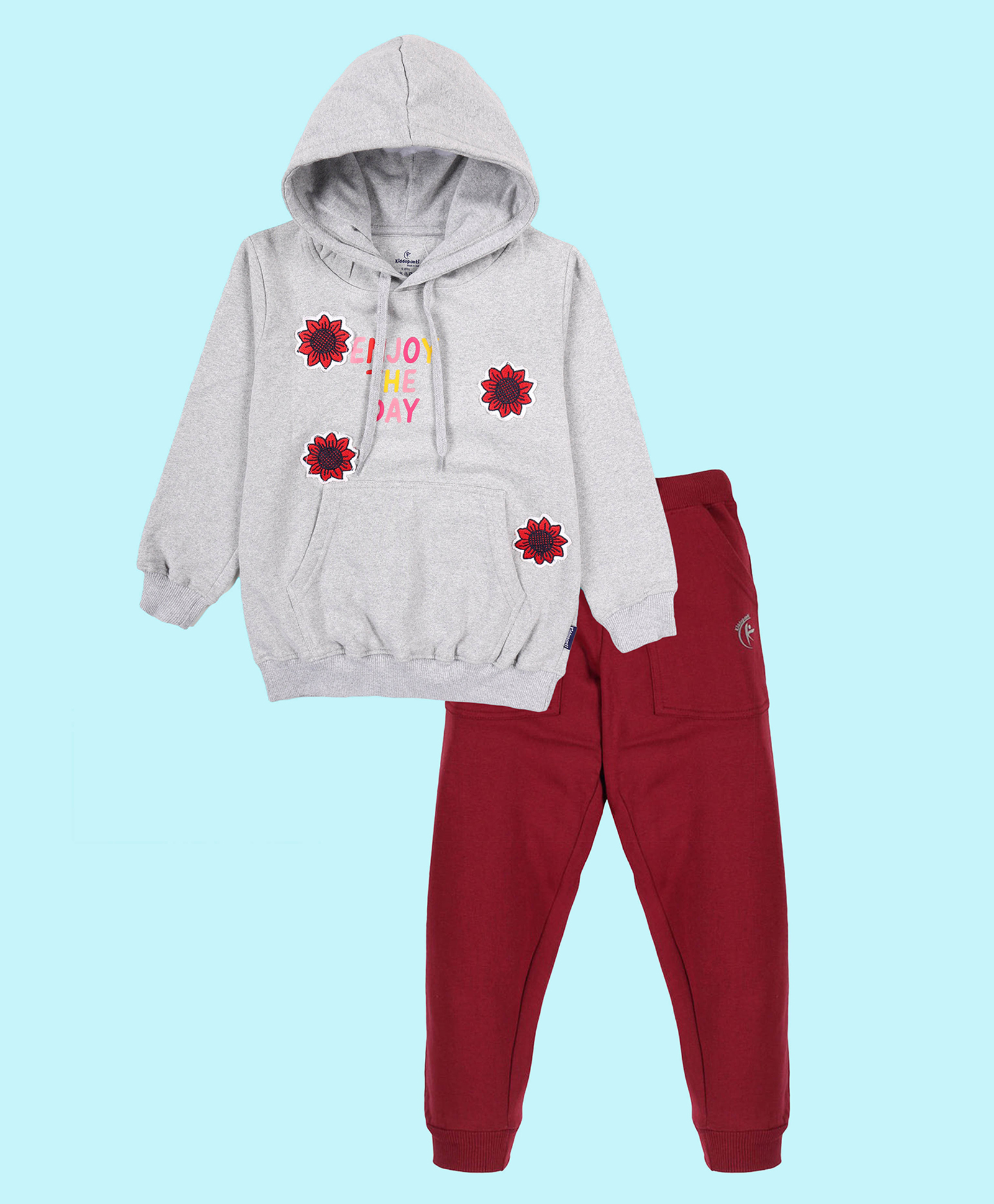 Kiddopanti Fleece Knit Full Sleeves Floral Patch Detailed Typography Printed Light Winter Hooded Sweatshirt With Track Pants Set - Grey Melange & Maroon-image-4