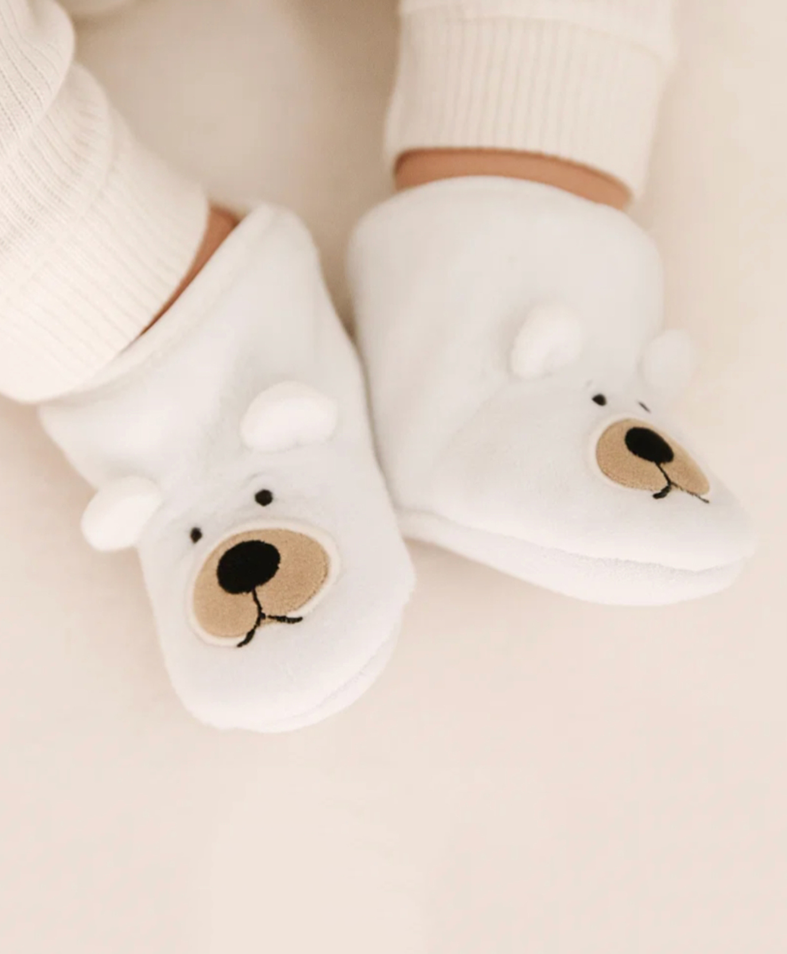 Neska Moda Fur & Bear Face Applique Detailed Velcro Closure Booties - White-image-6