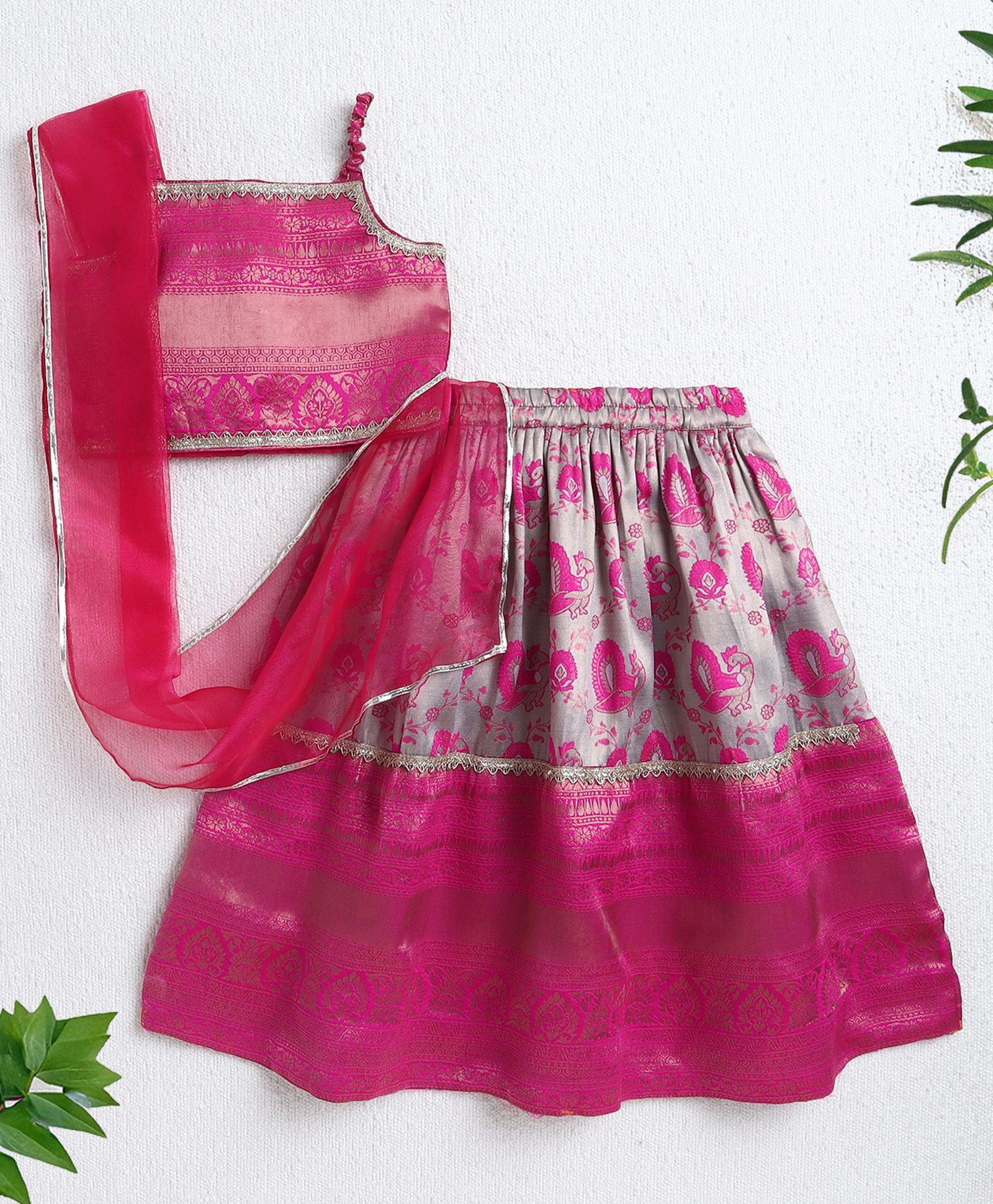 The Magic Wand Woven Sleeveless Floral Printed Choli Lehenga With Dupatta Set - Fuchsia-picture-28