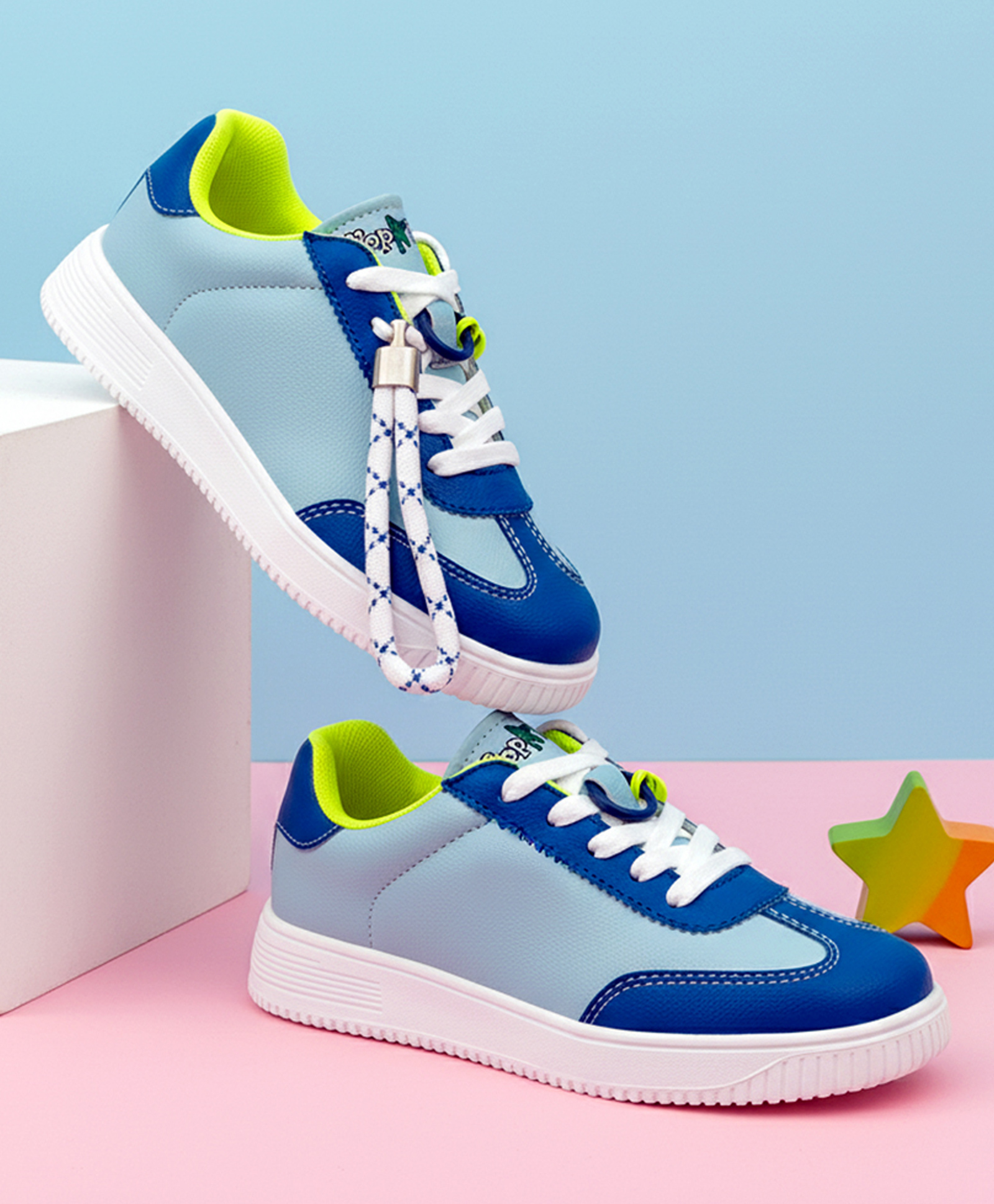 Hopits Colour Blocked Lace Up Wonderwalk Sneakers - Navy Blue-image-45