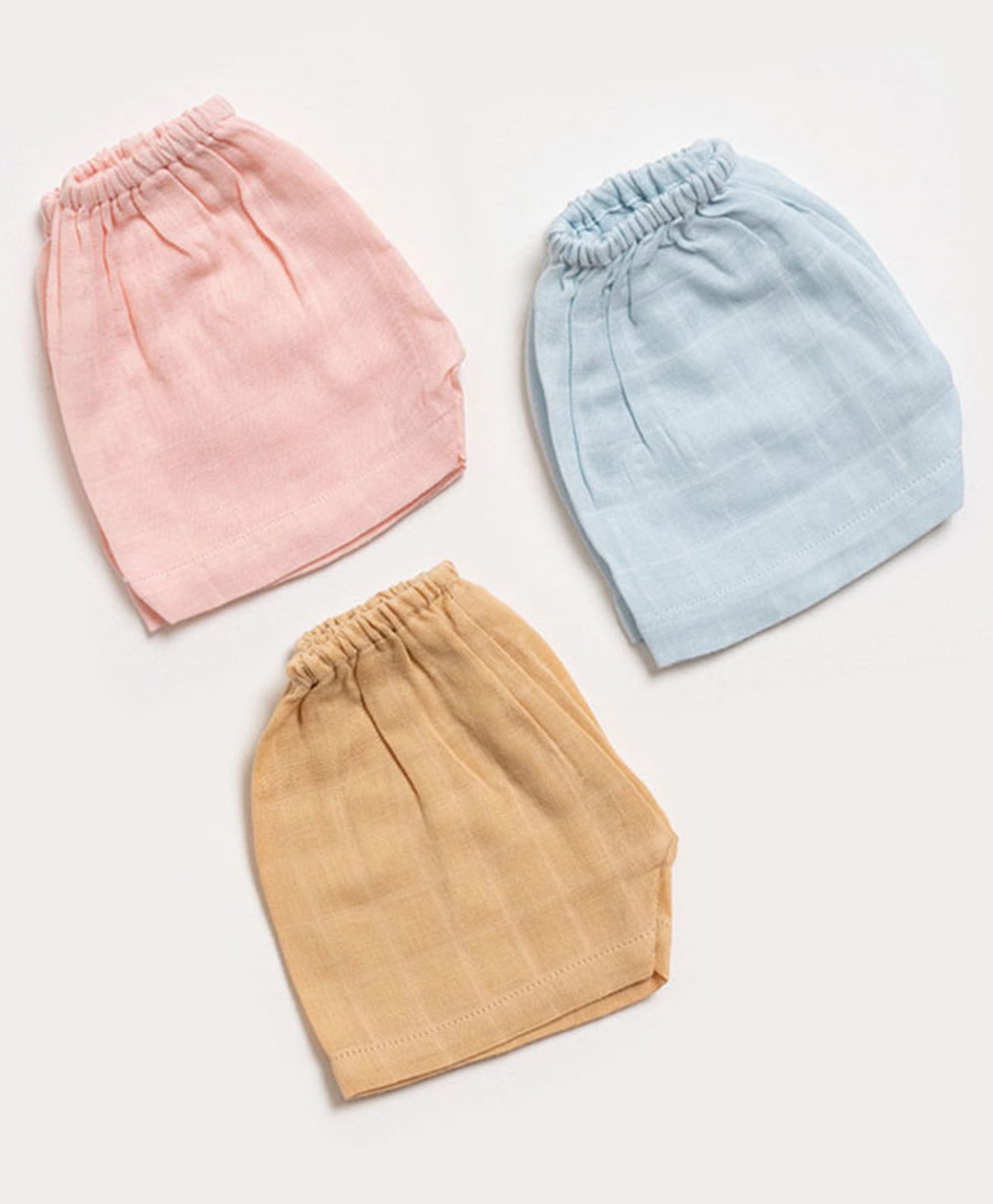AARIRO 100% Muslin Woven Pack Of 3 Solid Shorts - Blue Pink & Beige-image-41