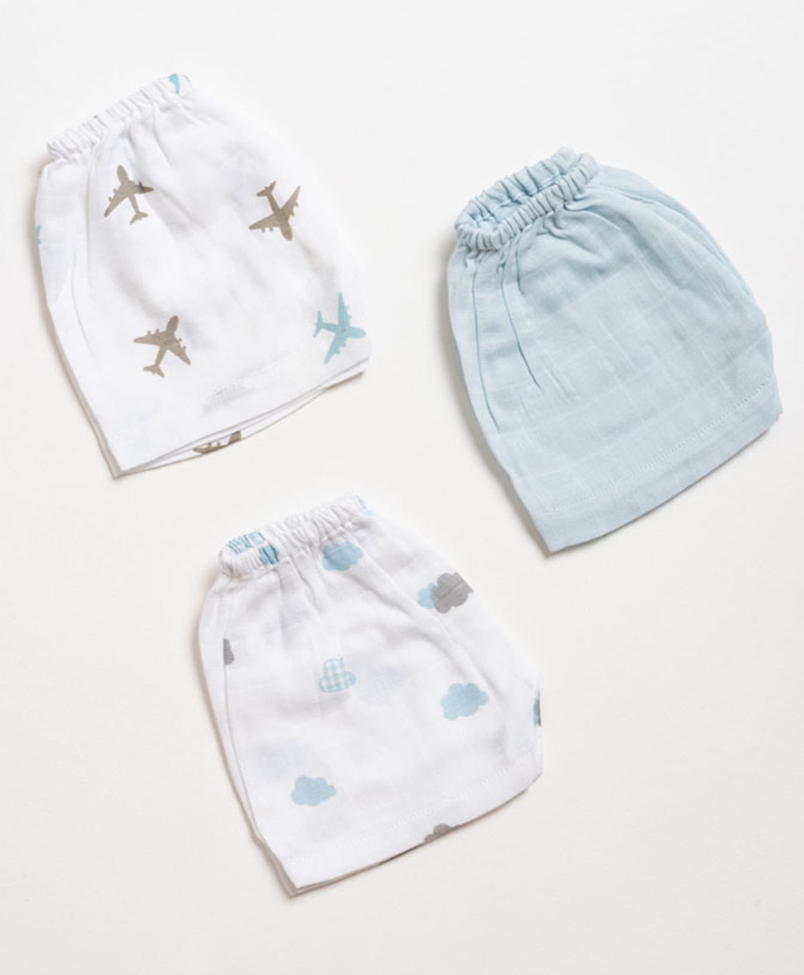 AARIRO 100% Muslin Woven Pack Of 3 Solid Clouds & Air Planes Printed Shorts - White & Blue-picture-22