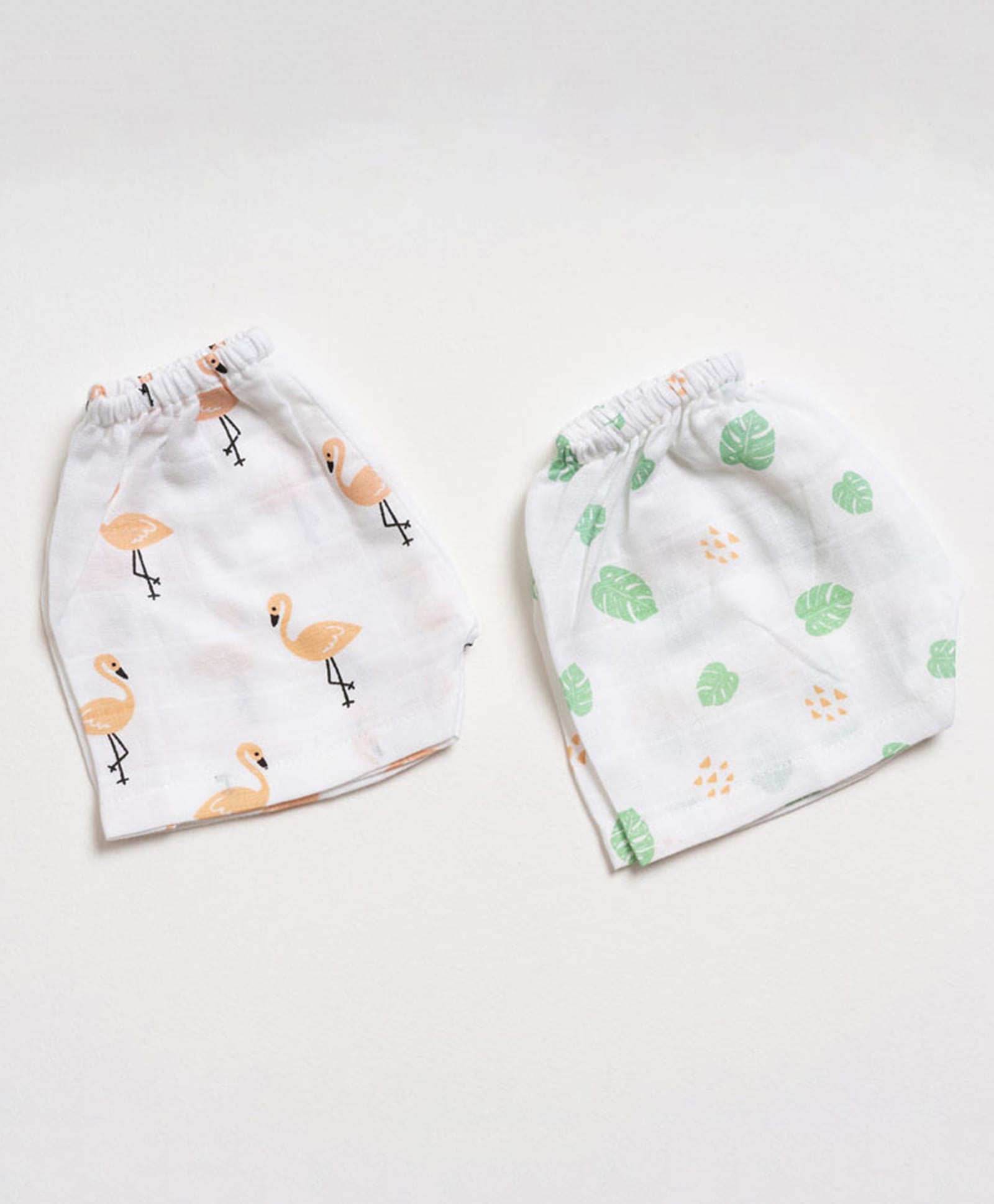 AARIRO 100% Muslin Woven Pack Of 2 Flamingos & Tropical Leaves Printed Shorts - White-picture-32