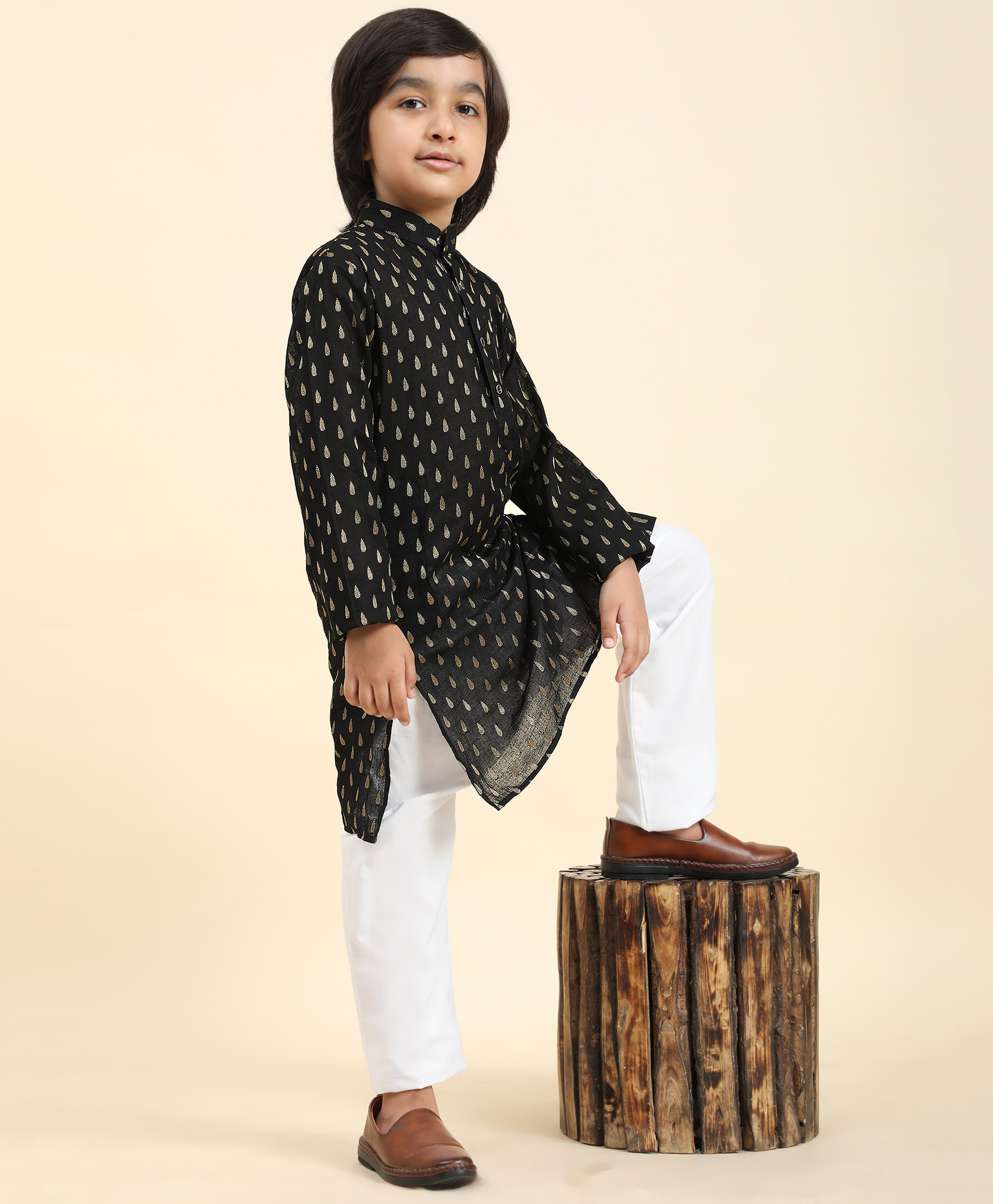 P-MARK Cotton Woven Full Sleeves Abstract Printed Kurta Pyjama Set - Black-picture-13