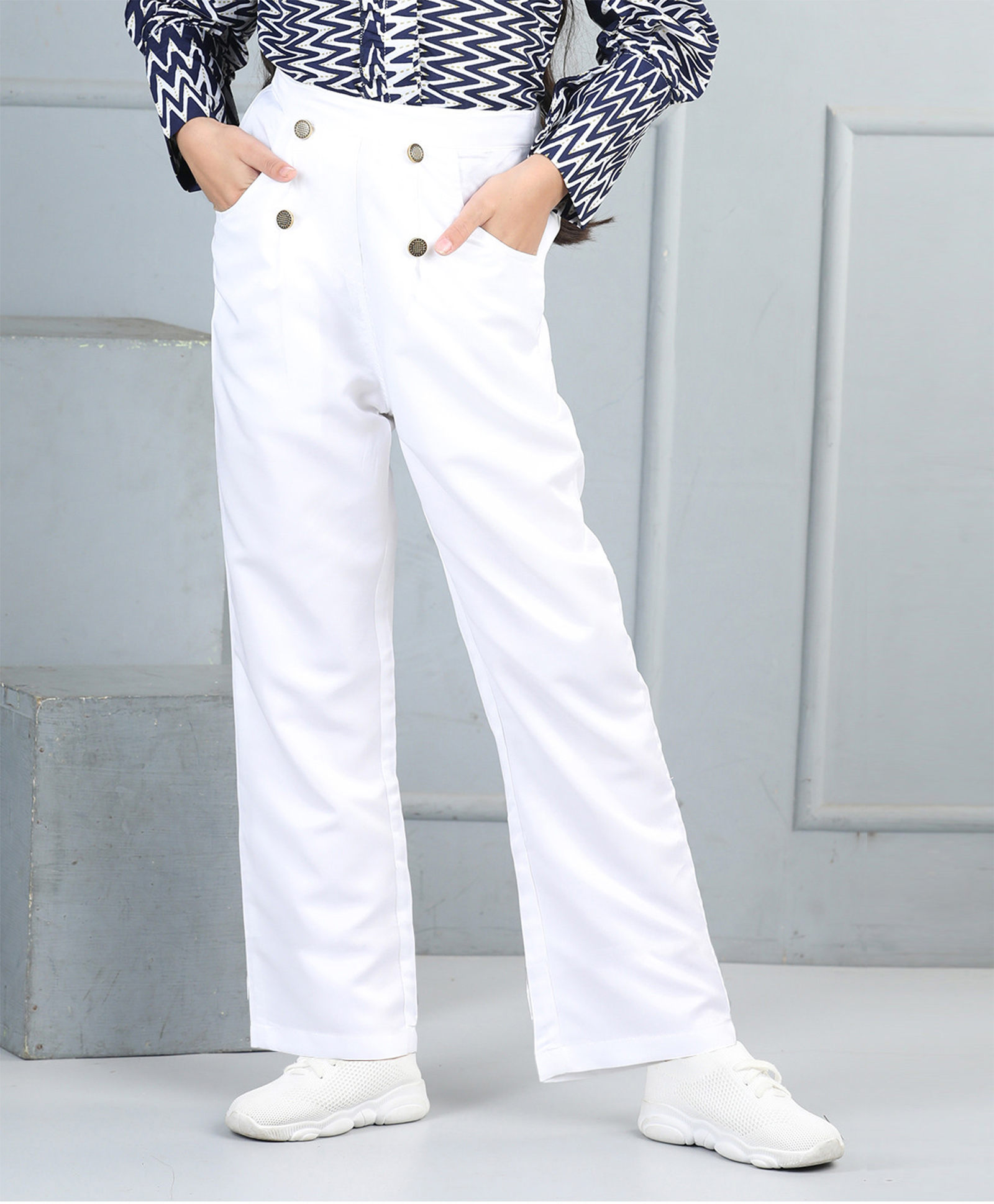 Cutiekins Woven Button Detailed Trousers - White-picture-27