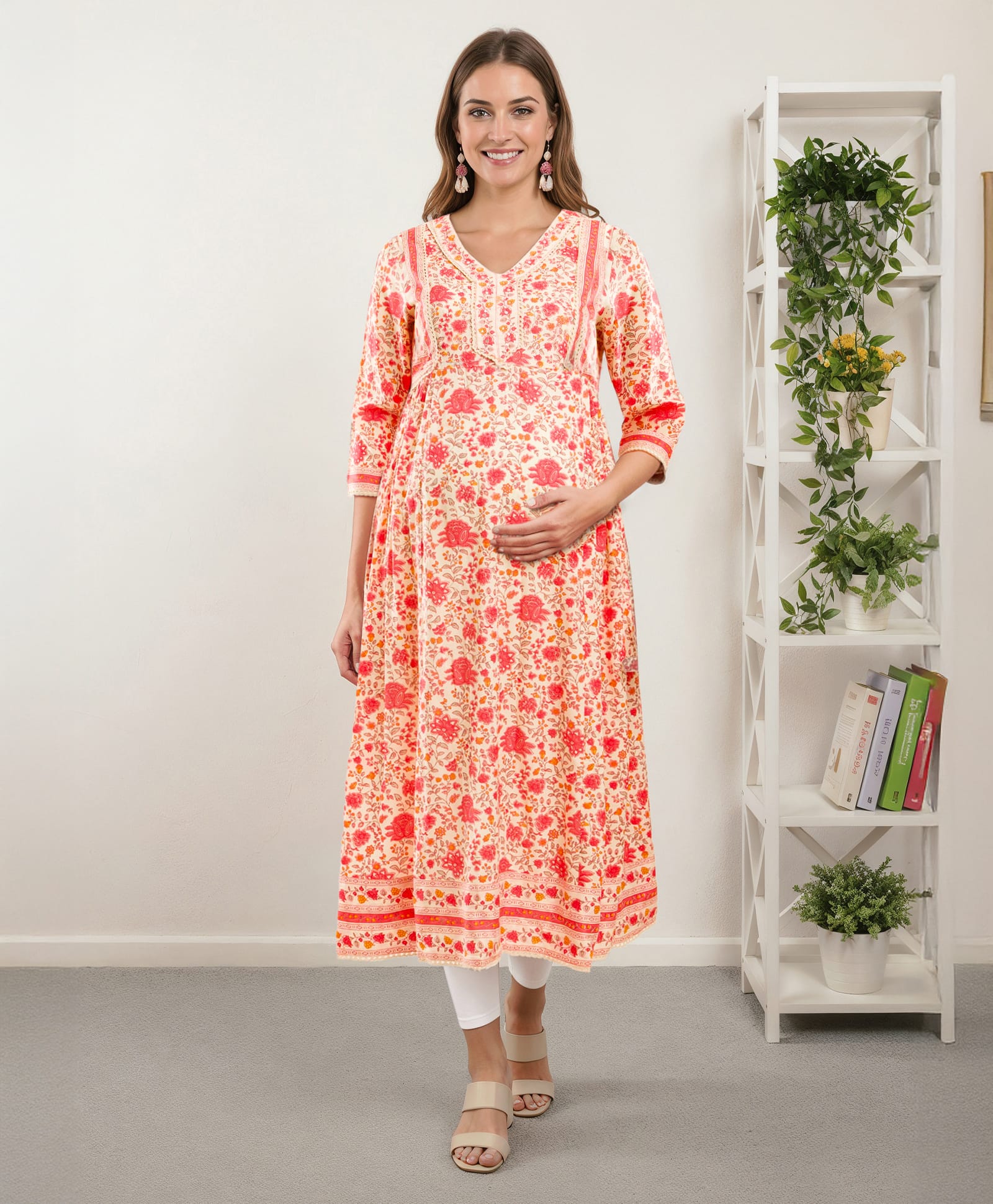 Bella Mama Woven Three Fourth Sleeves Maternity Kurta With Floral Print - Pink-image-34