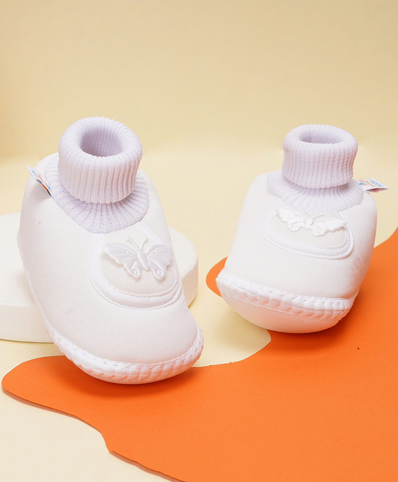 Neska Moda Butterfly Applique Detailed Slip On Booties - White-picture-30