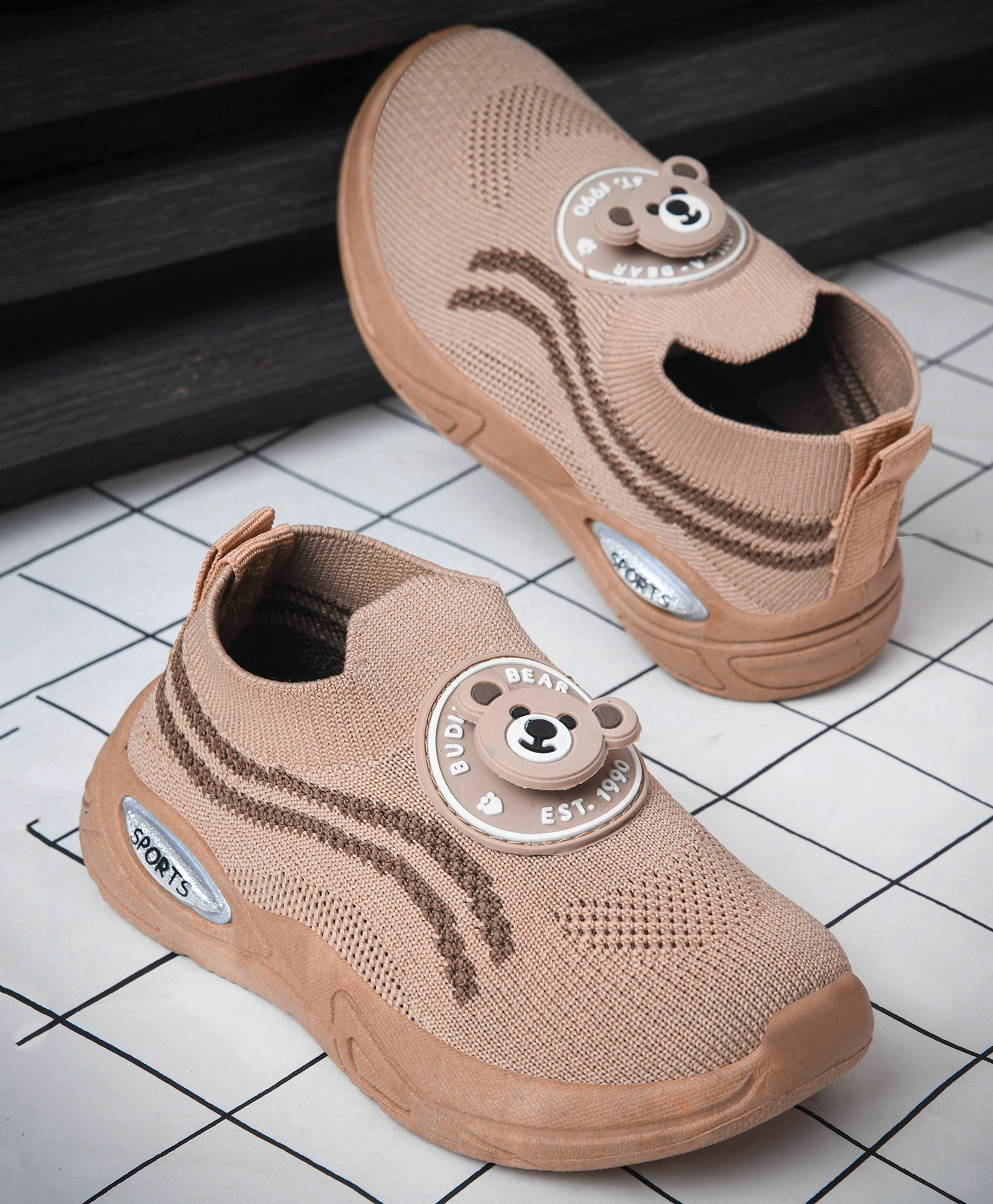 KATS Bear Face Rotating Applique Detailed Shoes - Beige-image-23