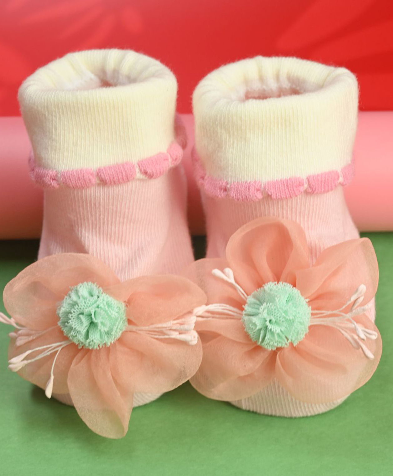 Yellow Bee Floral Applique Detailed Anti Skid Socks - Peach-image-30