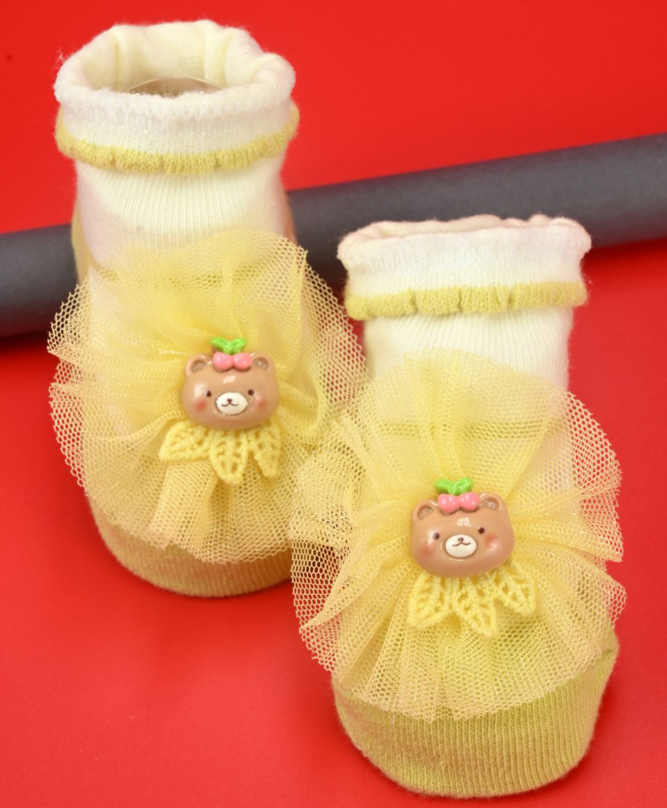 Yellow Bee Bear Applique Detailed Anti Skid Socks - Yellow-image-15