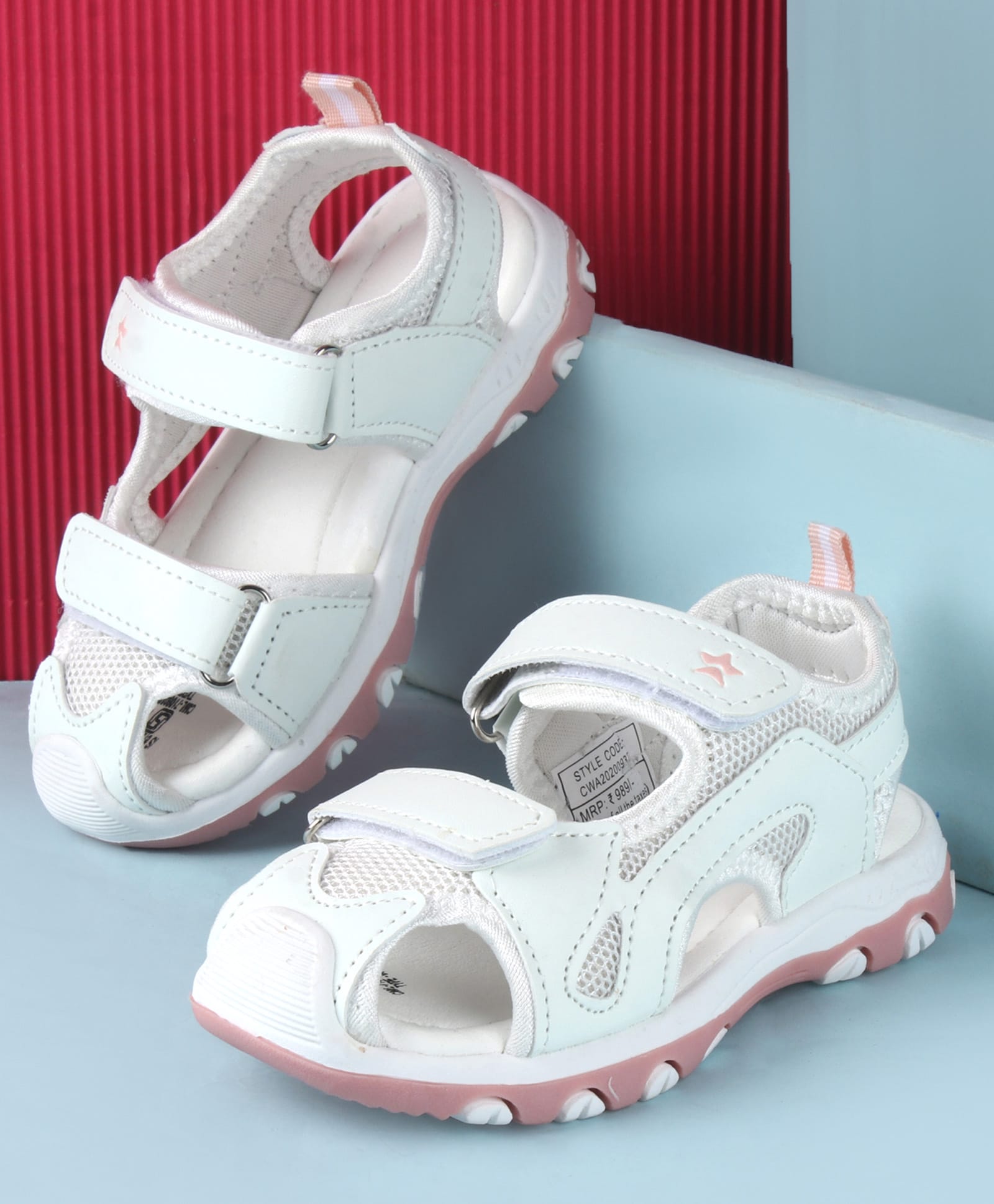 Cute Walk by Babyhug Sandals Solid Color With Velcro Closure - White-image-27