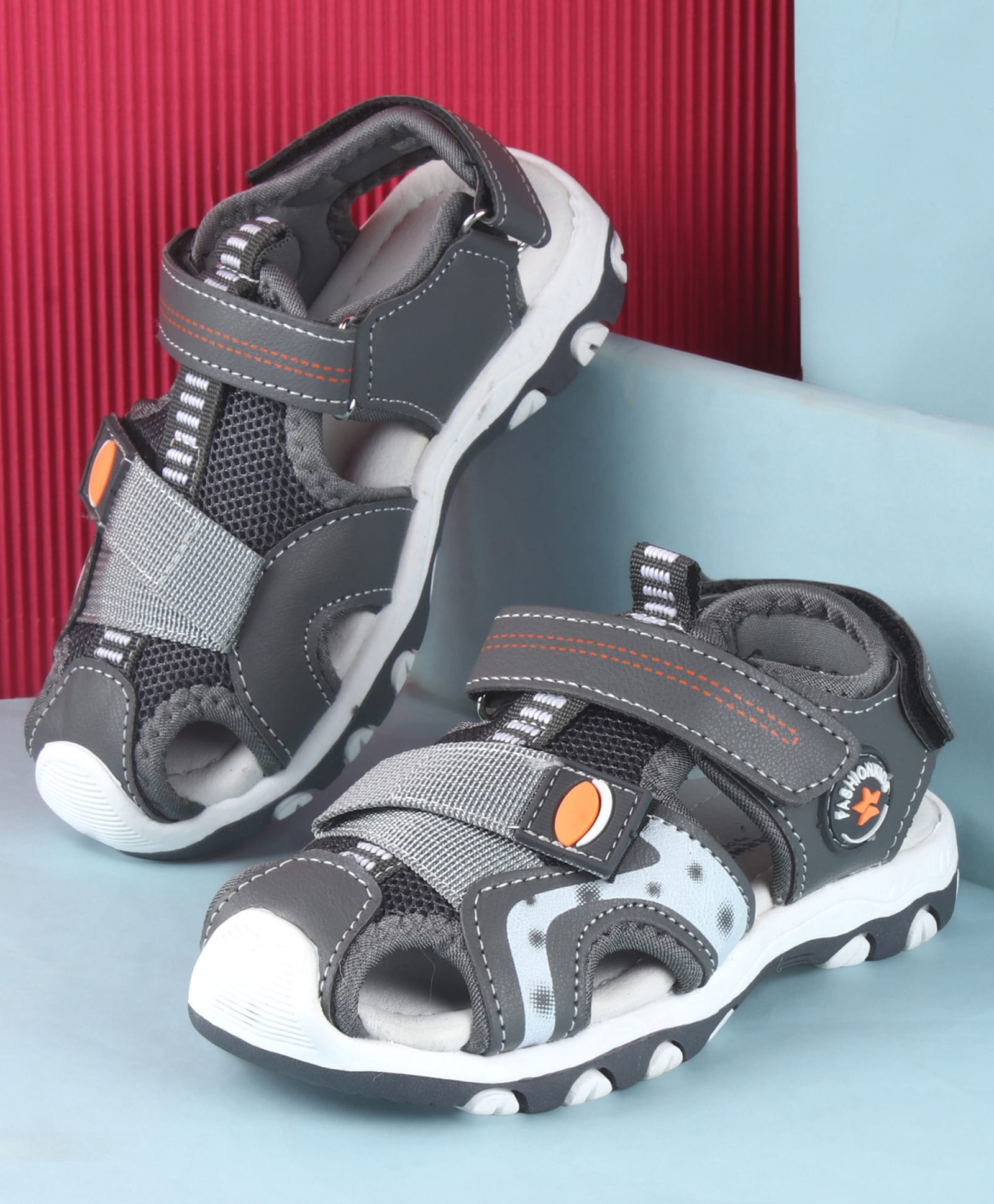 Cute Walk by Babyhug Solid Color Sandals With Velcro Closure - Grey