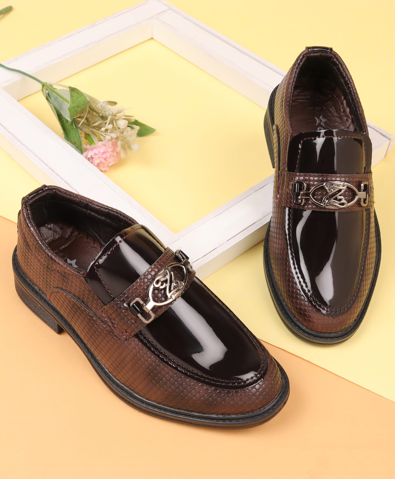 Cute Walk by Babyhug Slip On Solid Oxford Shoes - Brown-image-34