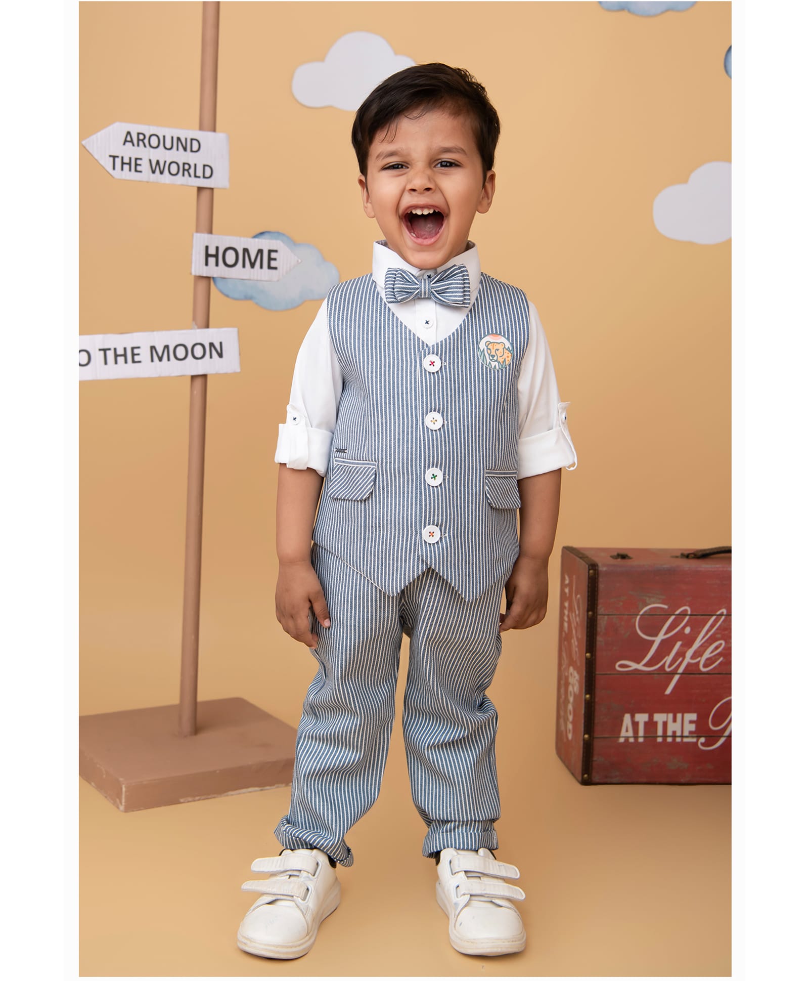 LITTLE COLLARS Cotton Woven Full Sleeves Striped 3 Piece Party Suit Set With Bow - Blue-picture-15
