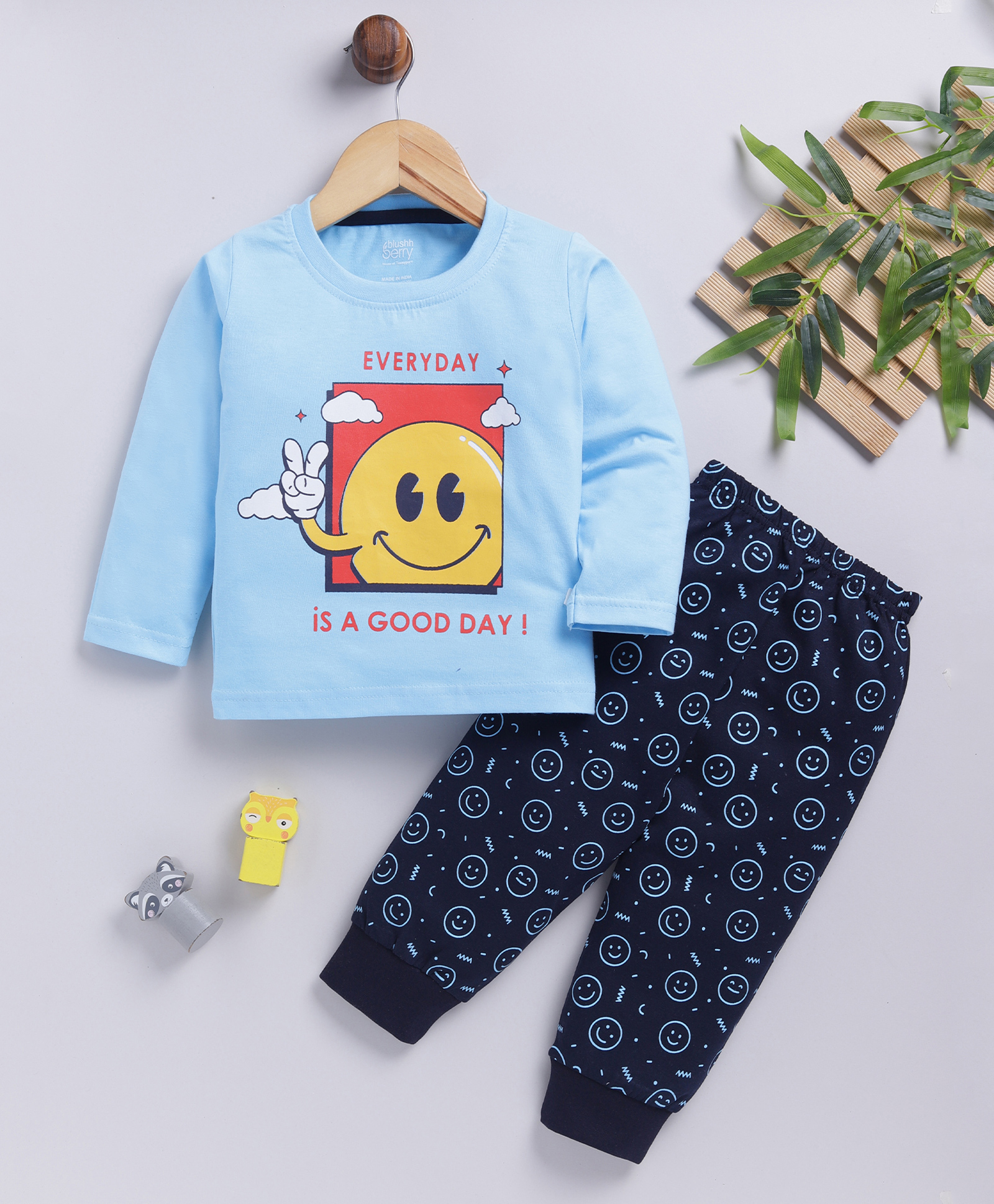 Blushh Berry Cotton Knit Full Sleeves Smiley And Everyday Is A Good Day Printed Tee With Jogger Set - Light Blue-image-43