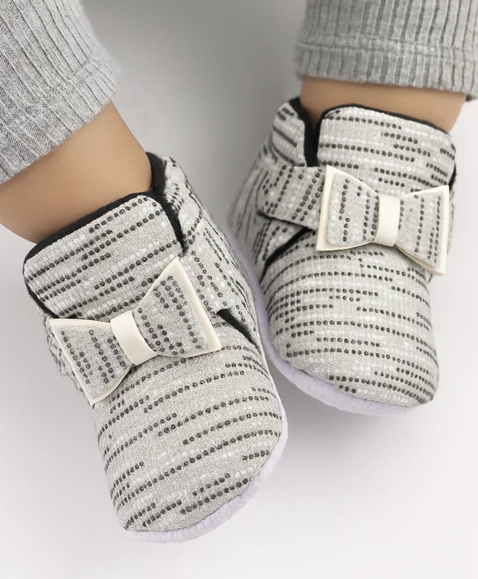 Neska Moda Cotton Bow Applique Velcro Booties - Silver-picture-17