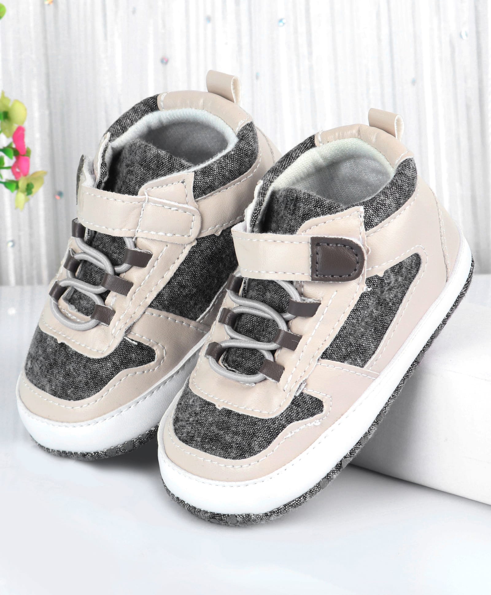 Cute Walk by Babyhug Velcro Closure Booties - Grey-image-39