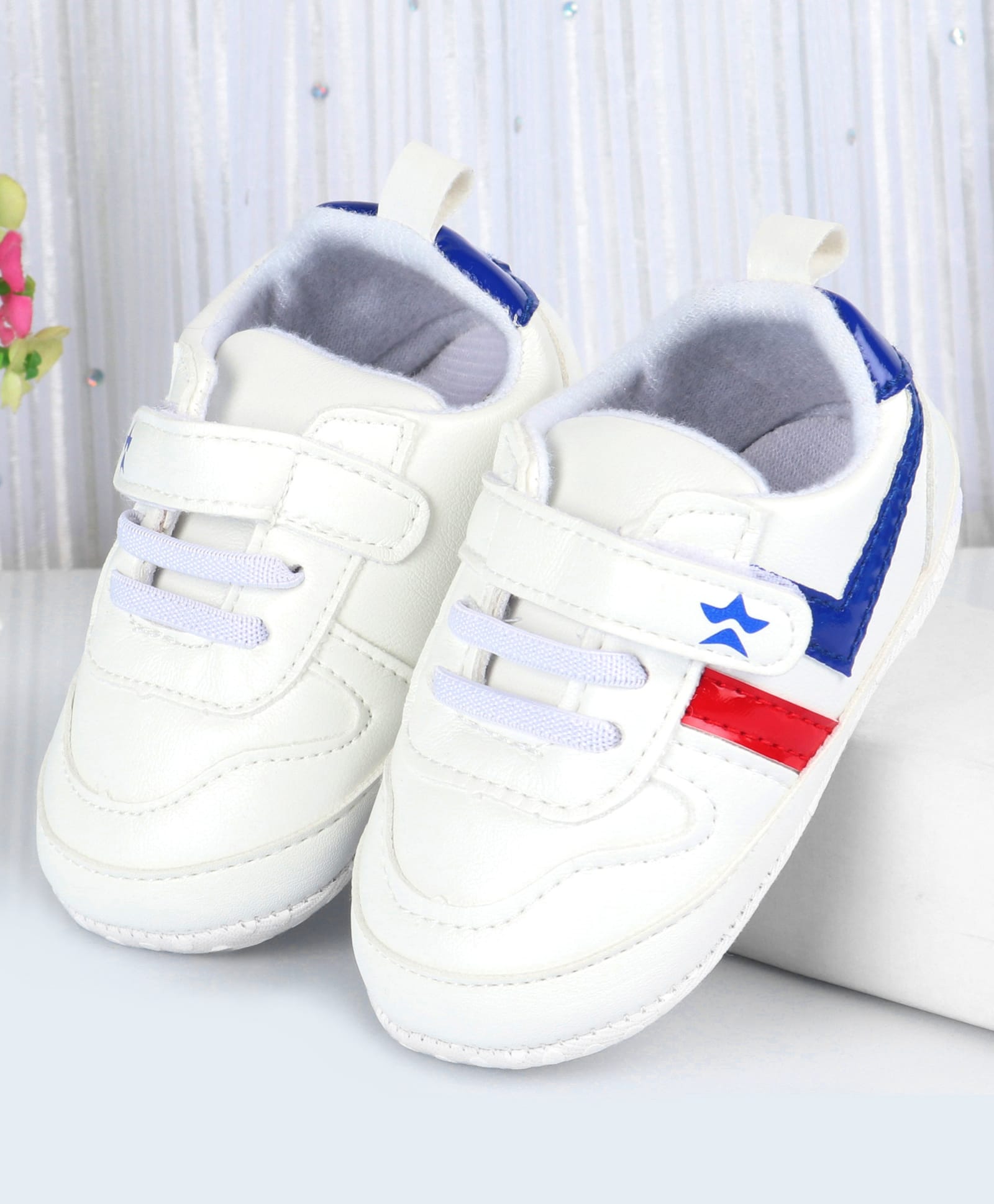 Cute Walk by Babyhug Velcro Closure Booties with Stripes - White-picture-25