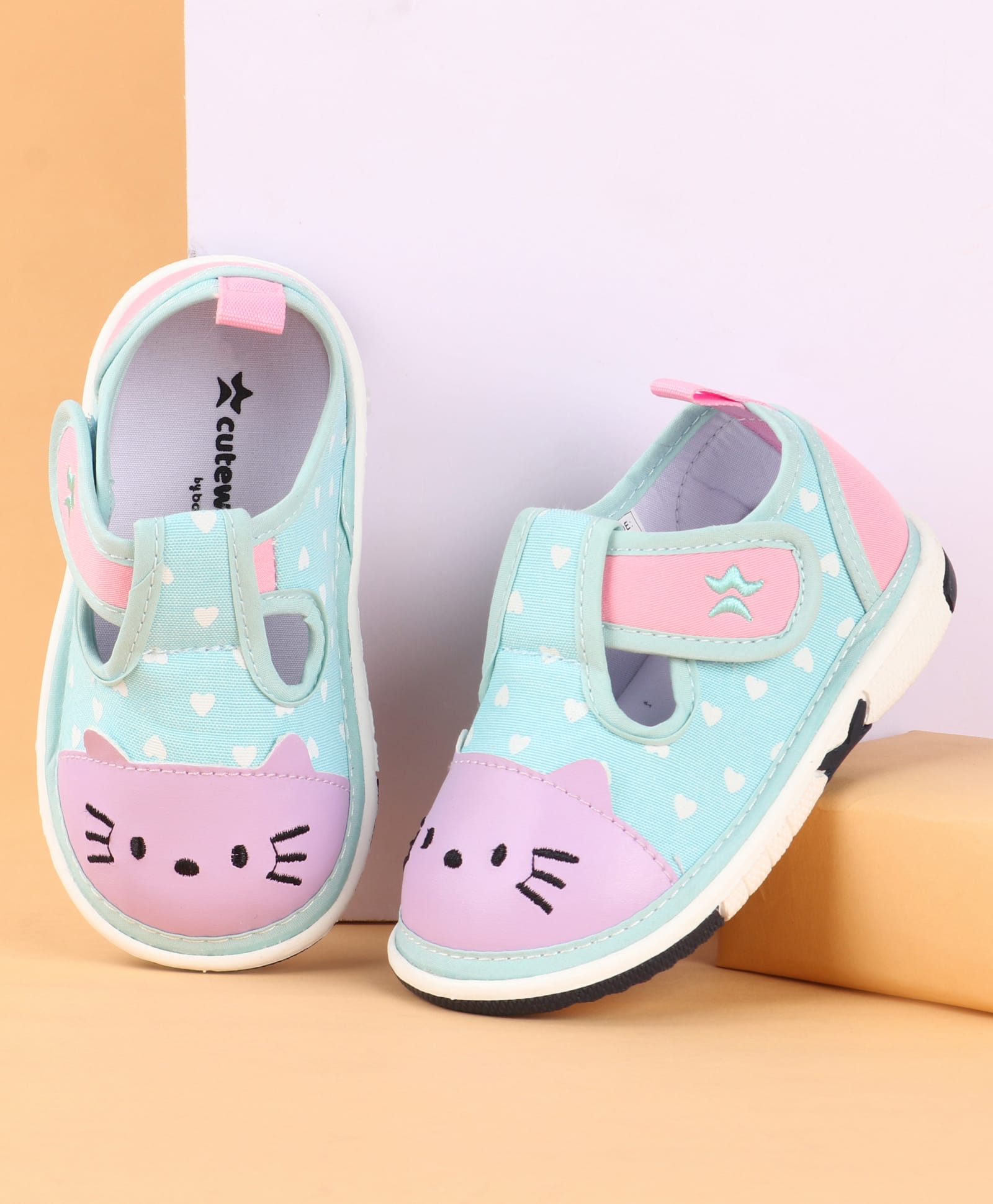 Cute Walk by Babyhug Velcro Closure Casual Shoes with Heart Print & Embroidery - Aqua Blue-picture-13