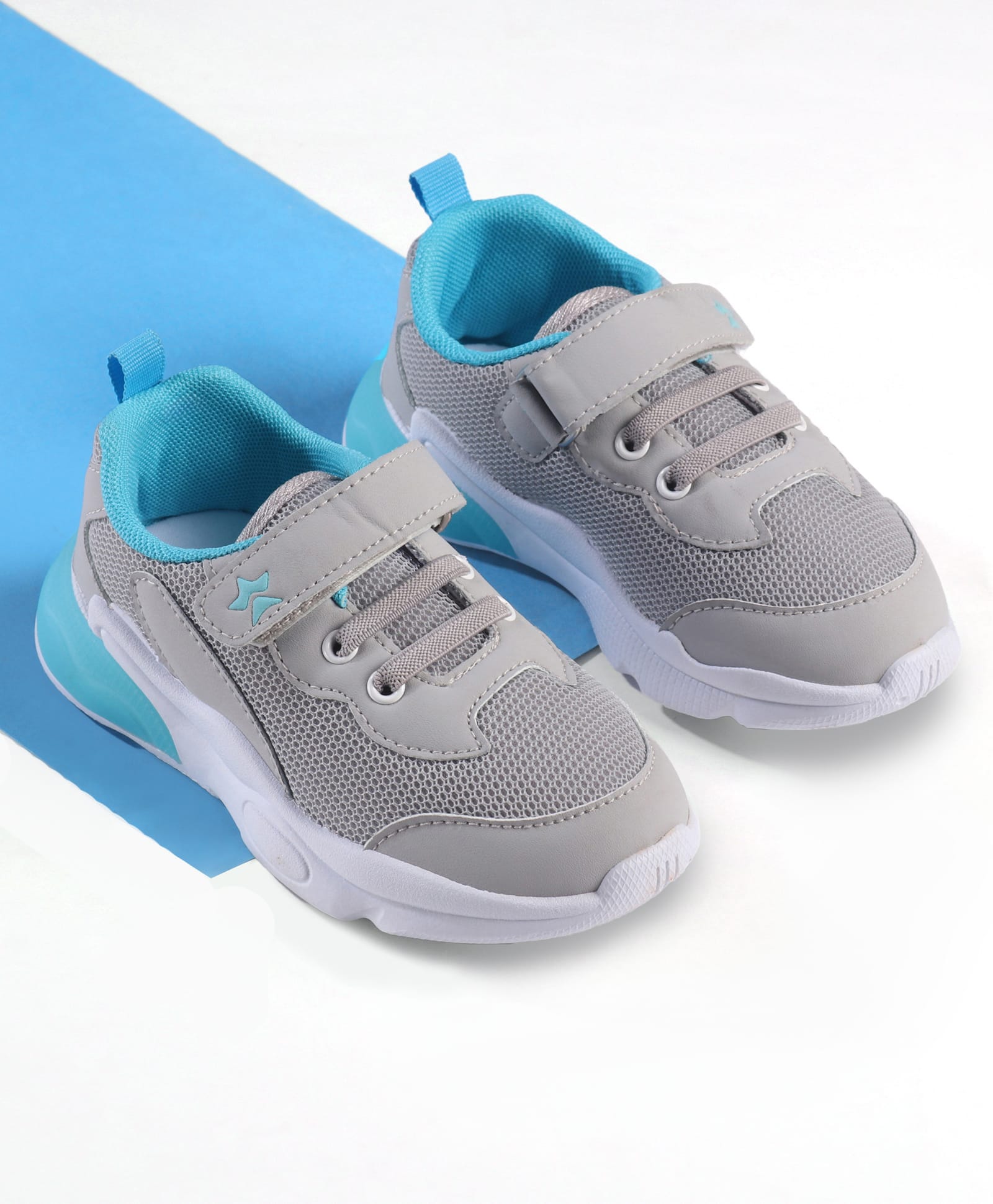 Cute Walk by Babyhug Sneaker Shoes With Velcro Closure - Grey-image-41