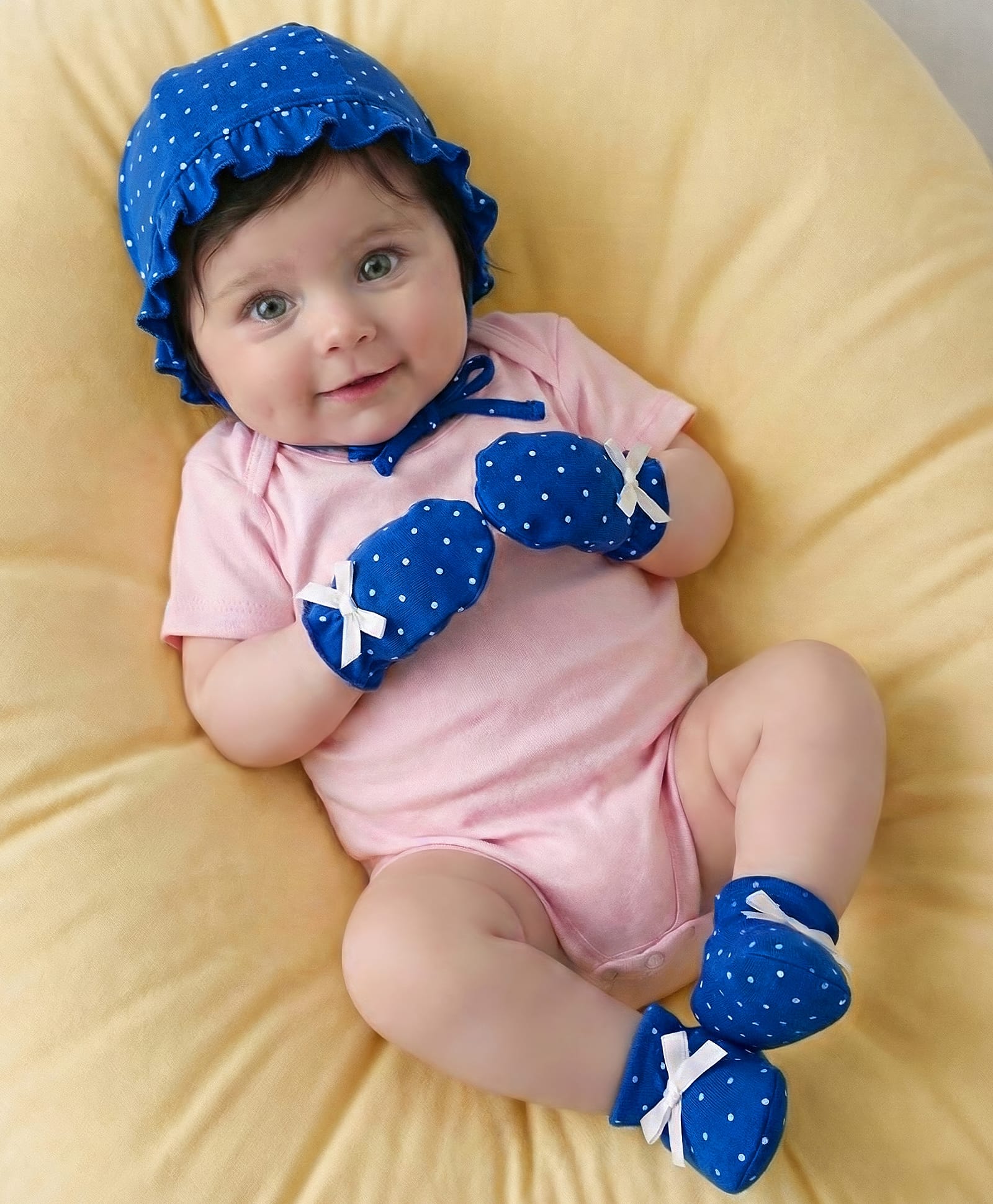 Babyoye 100% Cotton Knit With Eco Jiva Finish Solid Dyed Cap Mitten & Booties with Polka Dot Print Blue - Diameter 10 cm-image-12