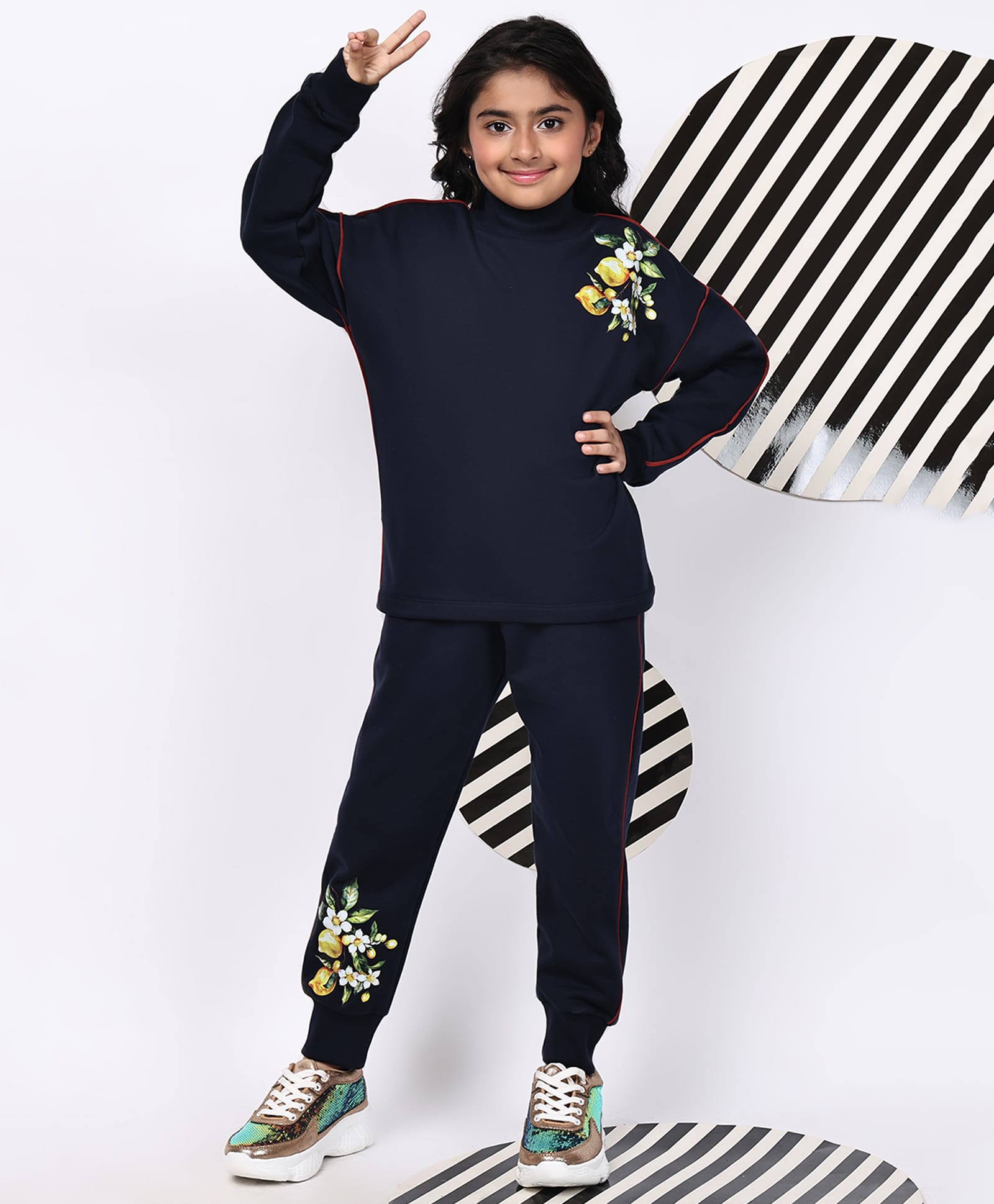 BaawRi Fleece Knit Full Sleeves Floral & Lemons Printed Light Winter Turtle Neck Sweatshirt With Pant Set - Navy Blue-image-27