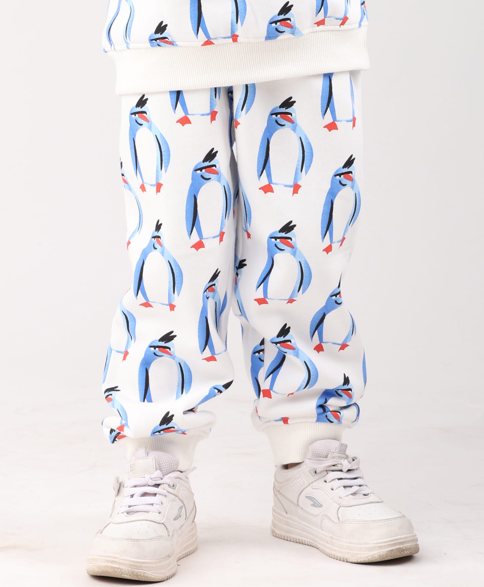 Anthrilo Fleece Knit Penguins Printed Winter Joggers - Off White-picture-10