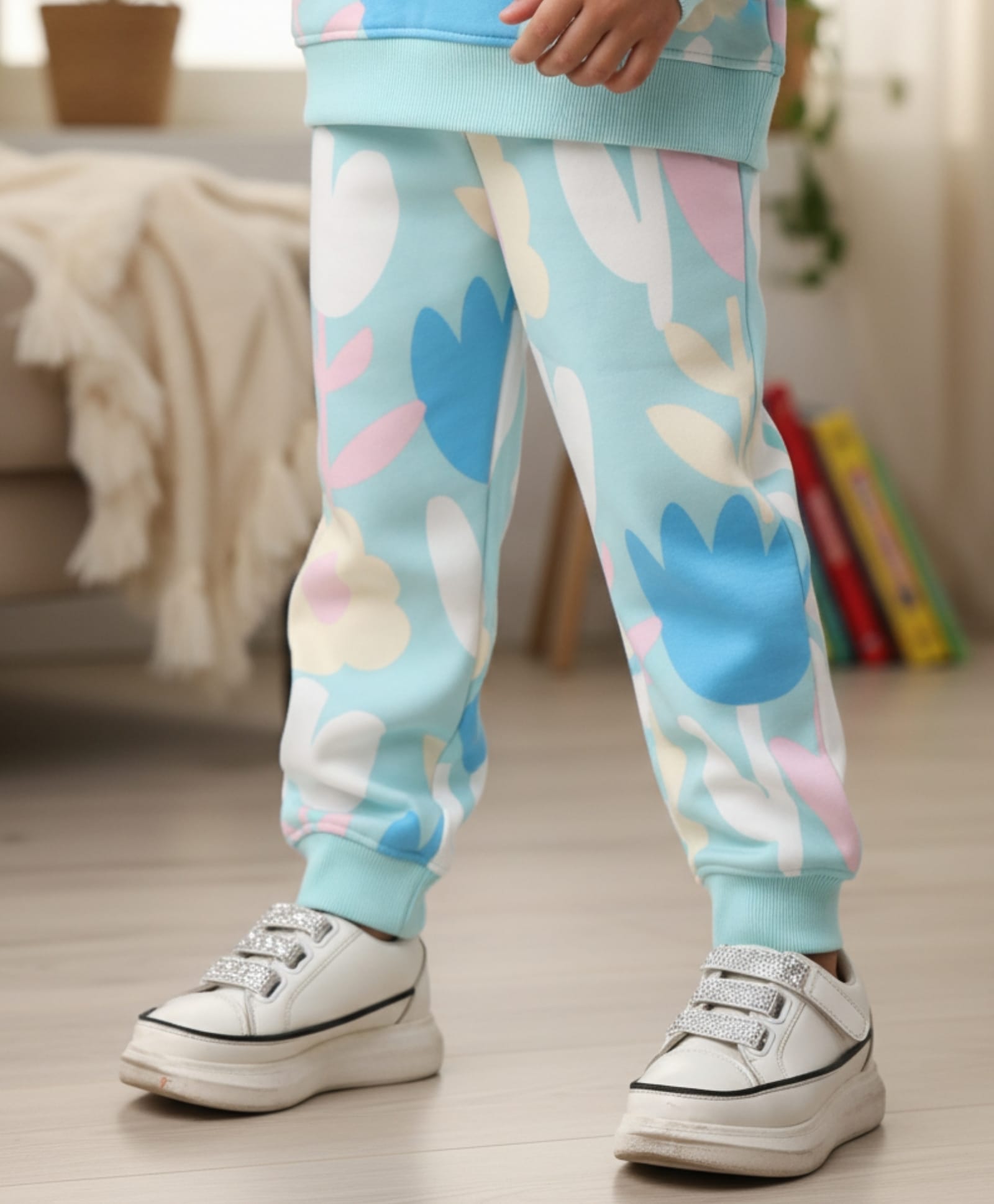 Anthrilo Fleece Knit Floral Printed Winter Joggers - Aqua-picture-18