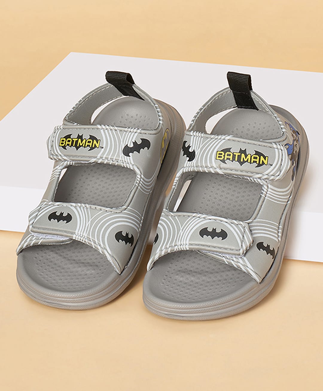 Pantaloons Junior DC Comics Featuring Batman Typography Designed Velcro Closure Sandals - Grey-image-40