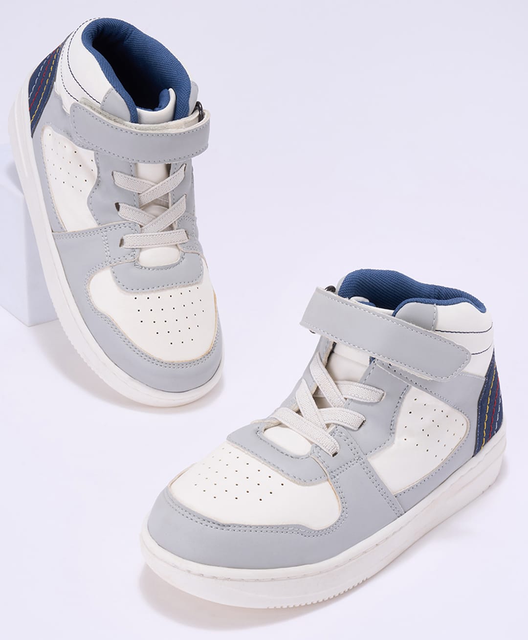Pantaloons Junior Colour Blocked Velcro Closure Shoes - Off White-picture-24